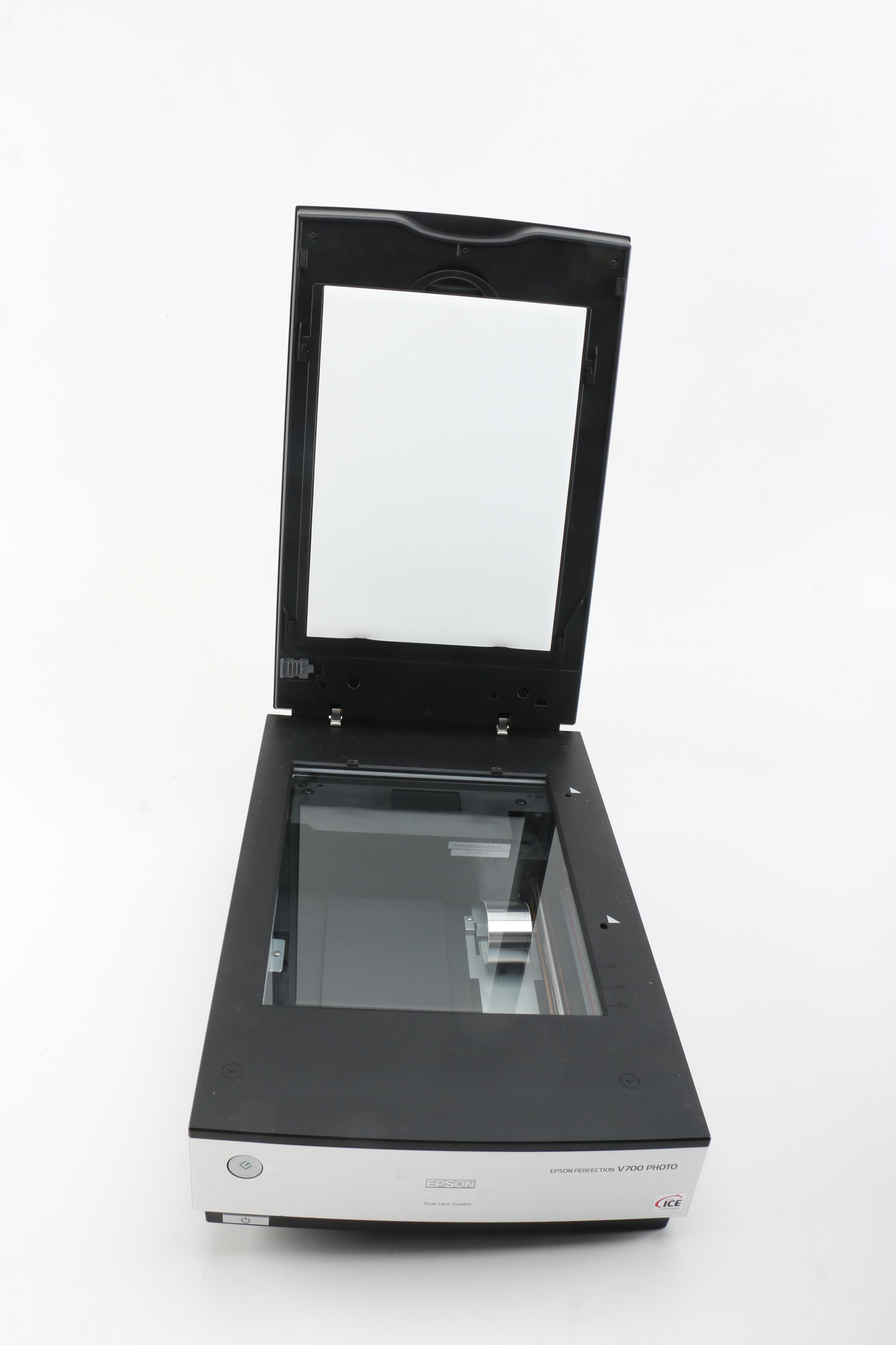 Epson Perfection V700 Photo and Film Scanner