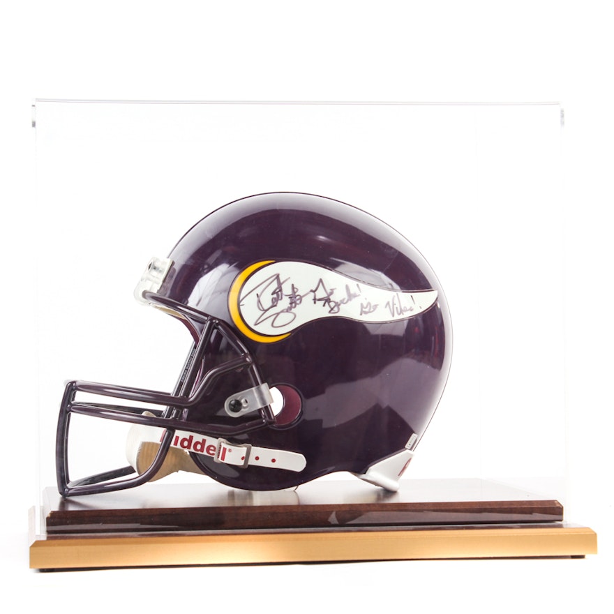 Robert Smith Autographed Minnesota Vikings Helmet in Display Case