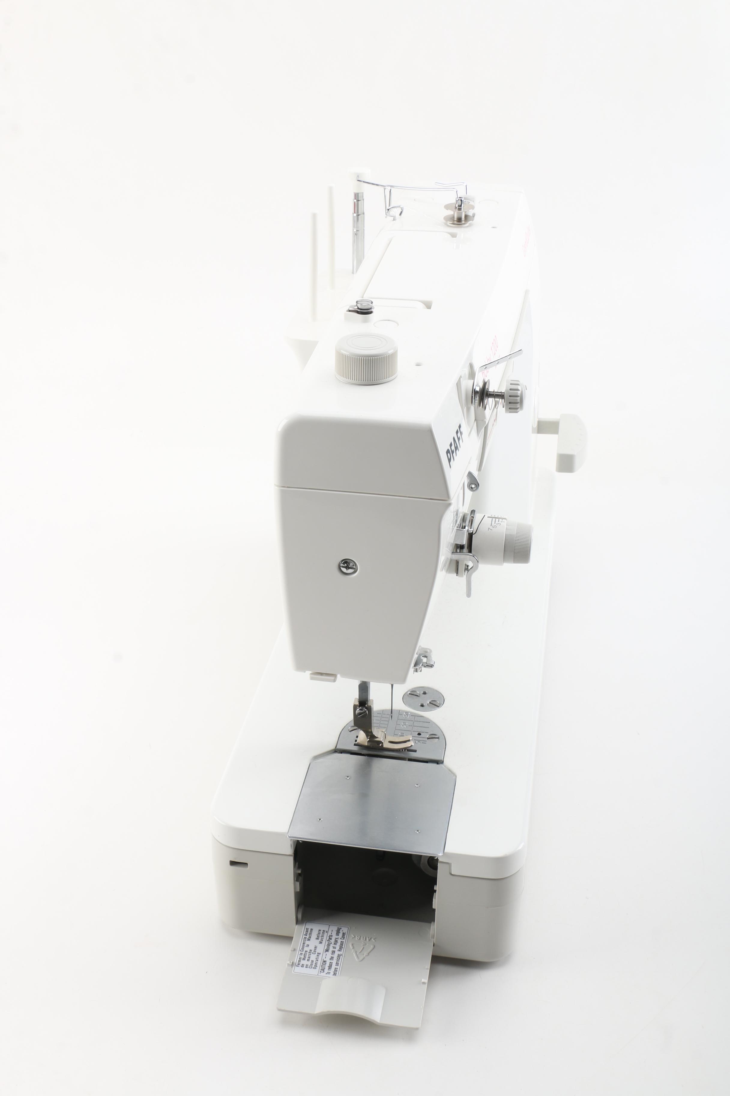 Pfaff Hobby 1200 Grand Quilter Sewing Machine