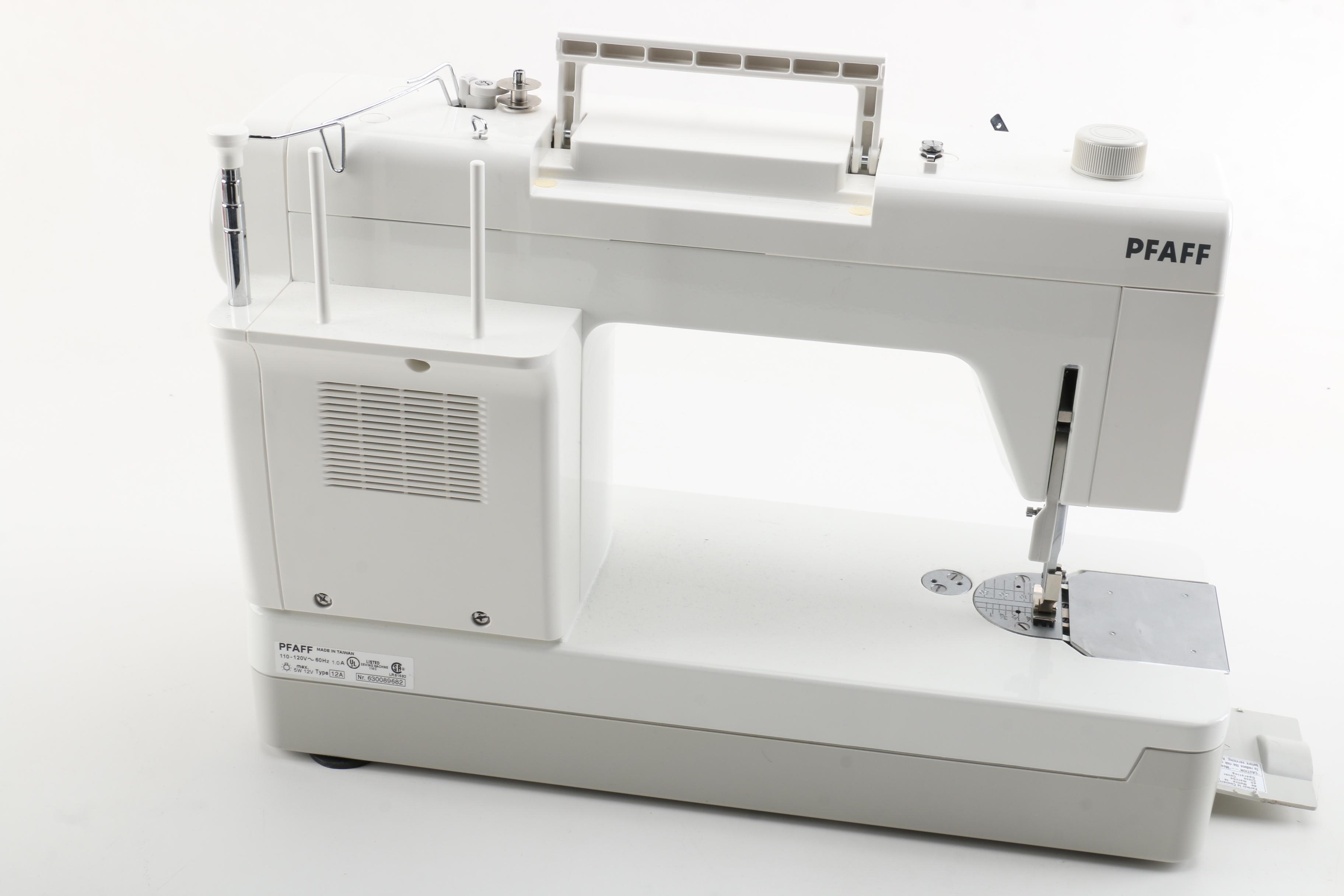 Pfaff Hobby 1200 Grand Quilter Sewing Machine