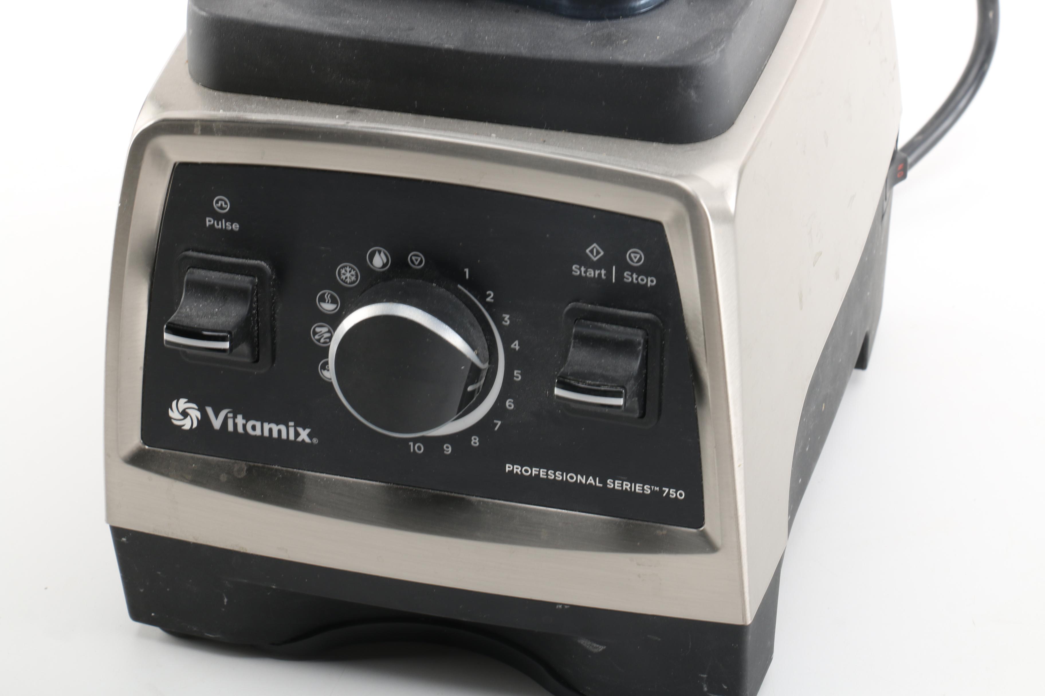 Vitamix Professional Series 750 Blender