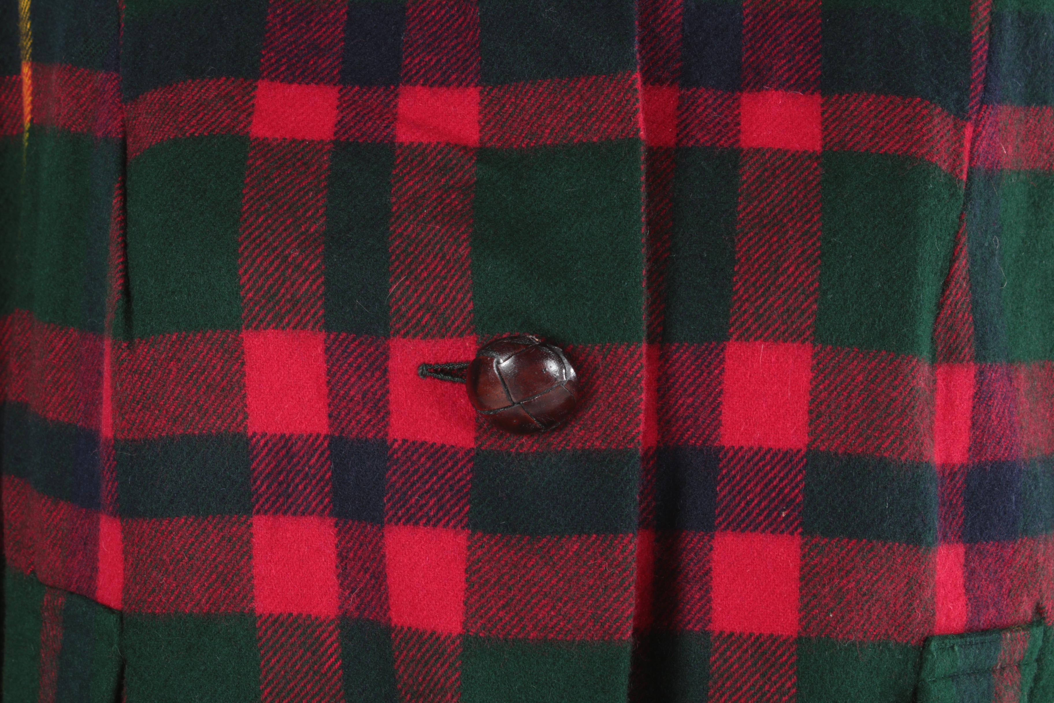 Women's Scottish Lambswool Plaid Cape