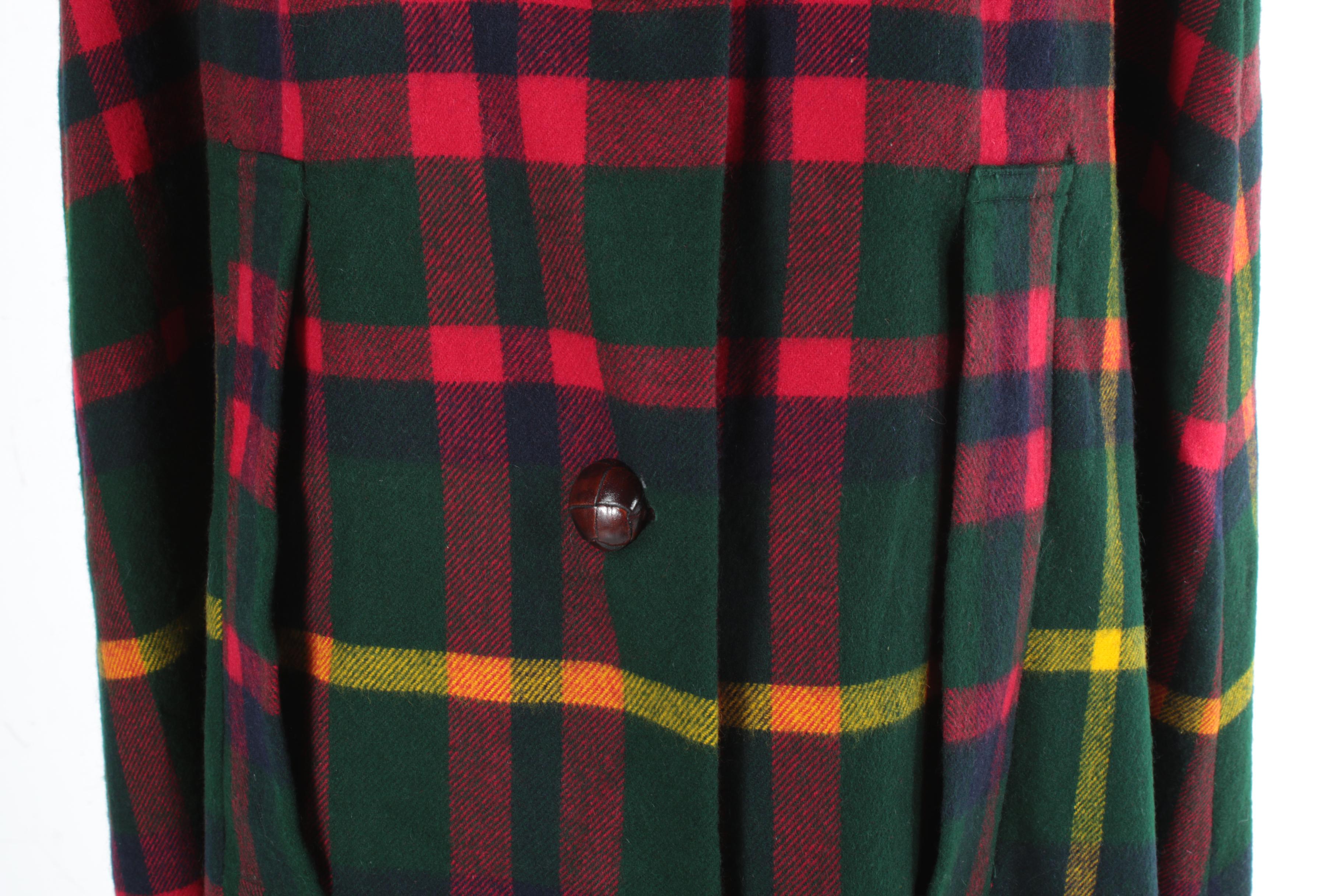 Women's Scottish Lambswool Plaid Cape