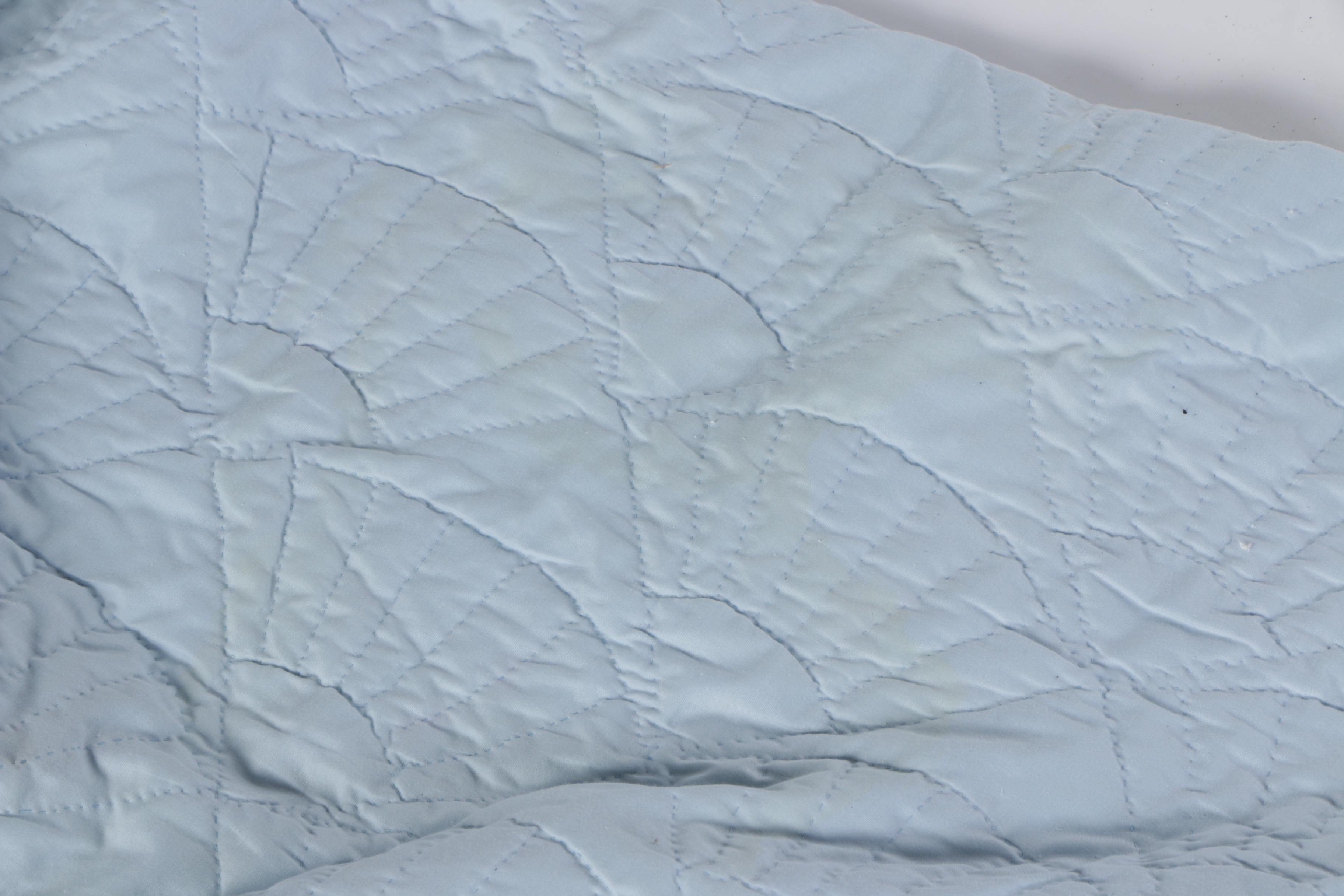 Vintage Handmade "Grandmother's Fan" Quilt