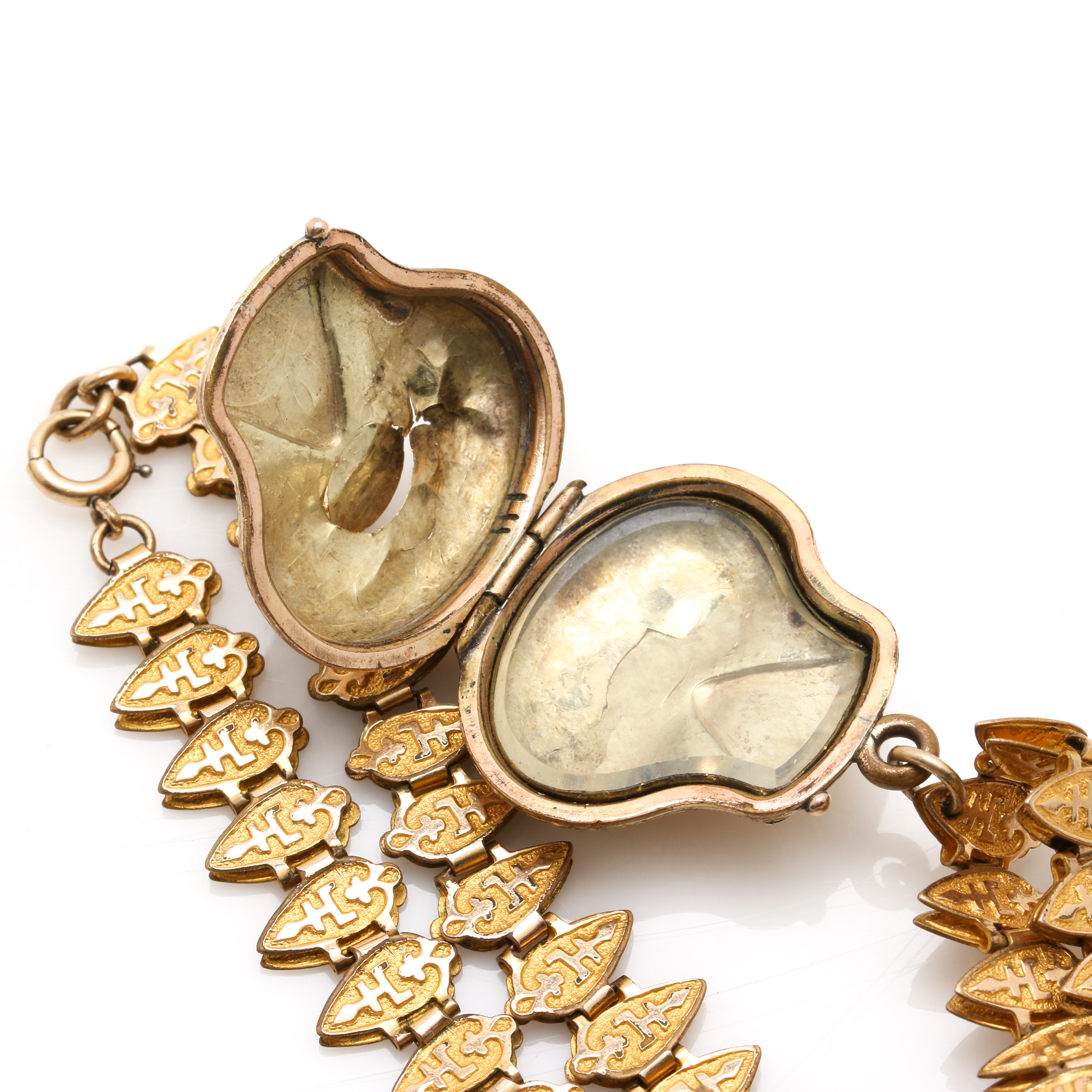 Victorian Gold Tone Sardonyx and Foilback Jewelry