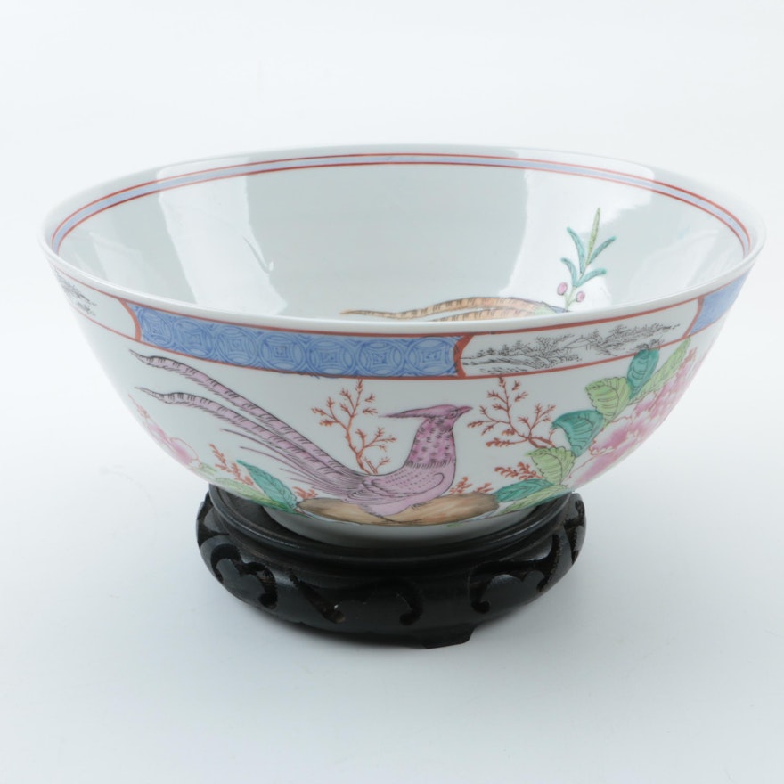 Chinese Decorative Porcelain Bowl with Stand