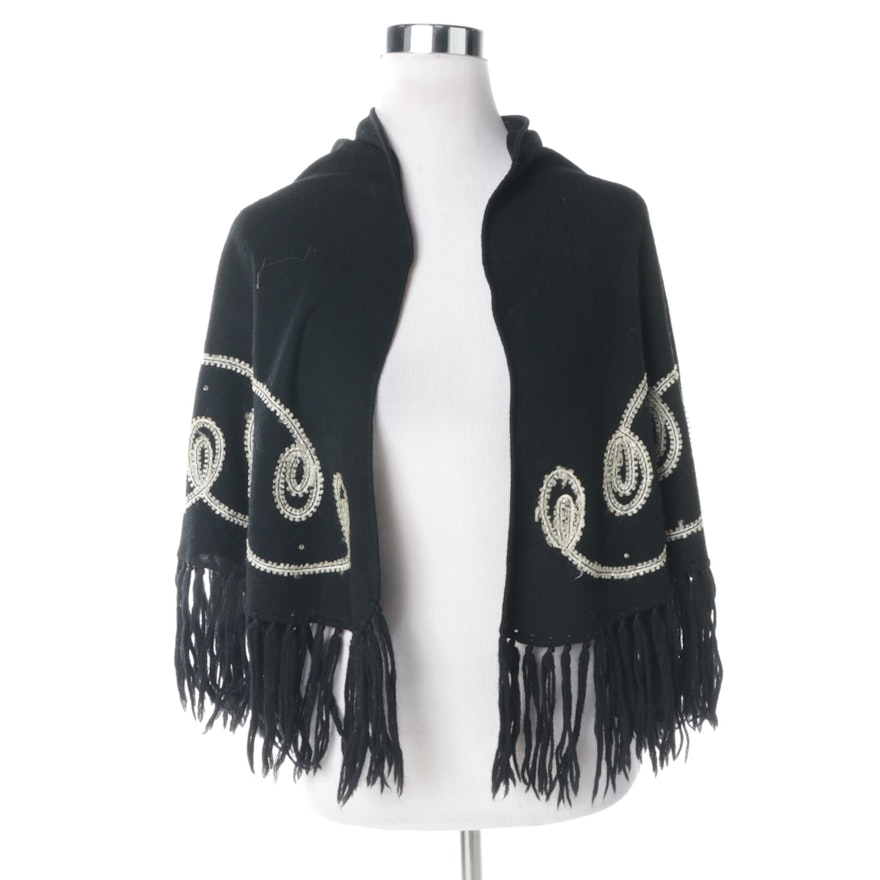 Women's Wool Blend Fringed Wrap