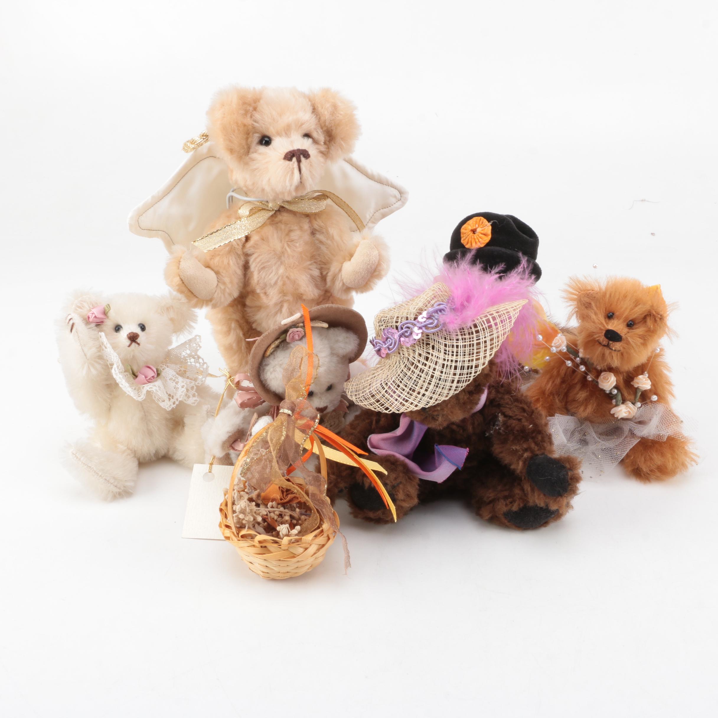 Vintage Teddy Bears Featuring Boyd and Sue Lain