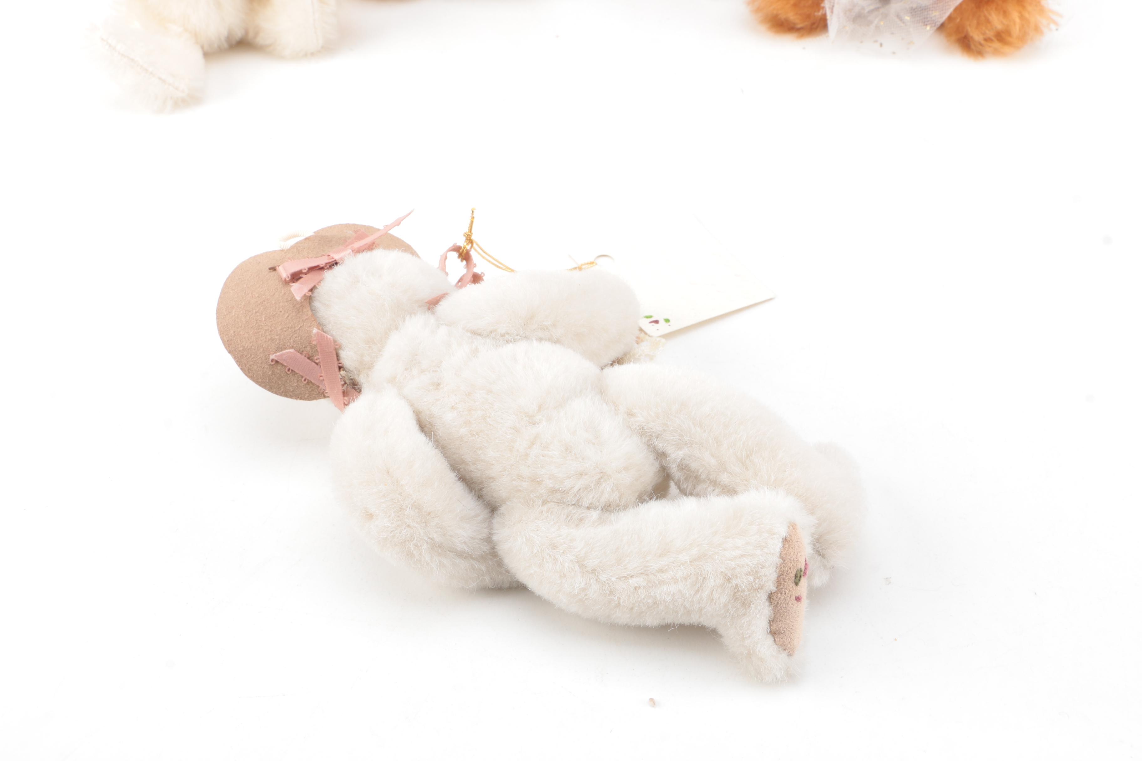 Vintage Teddy Bears Featuring Boyd and Sue Lain