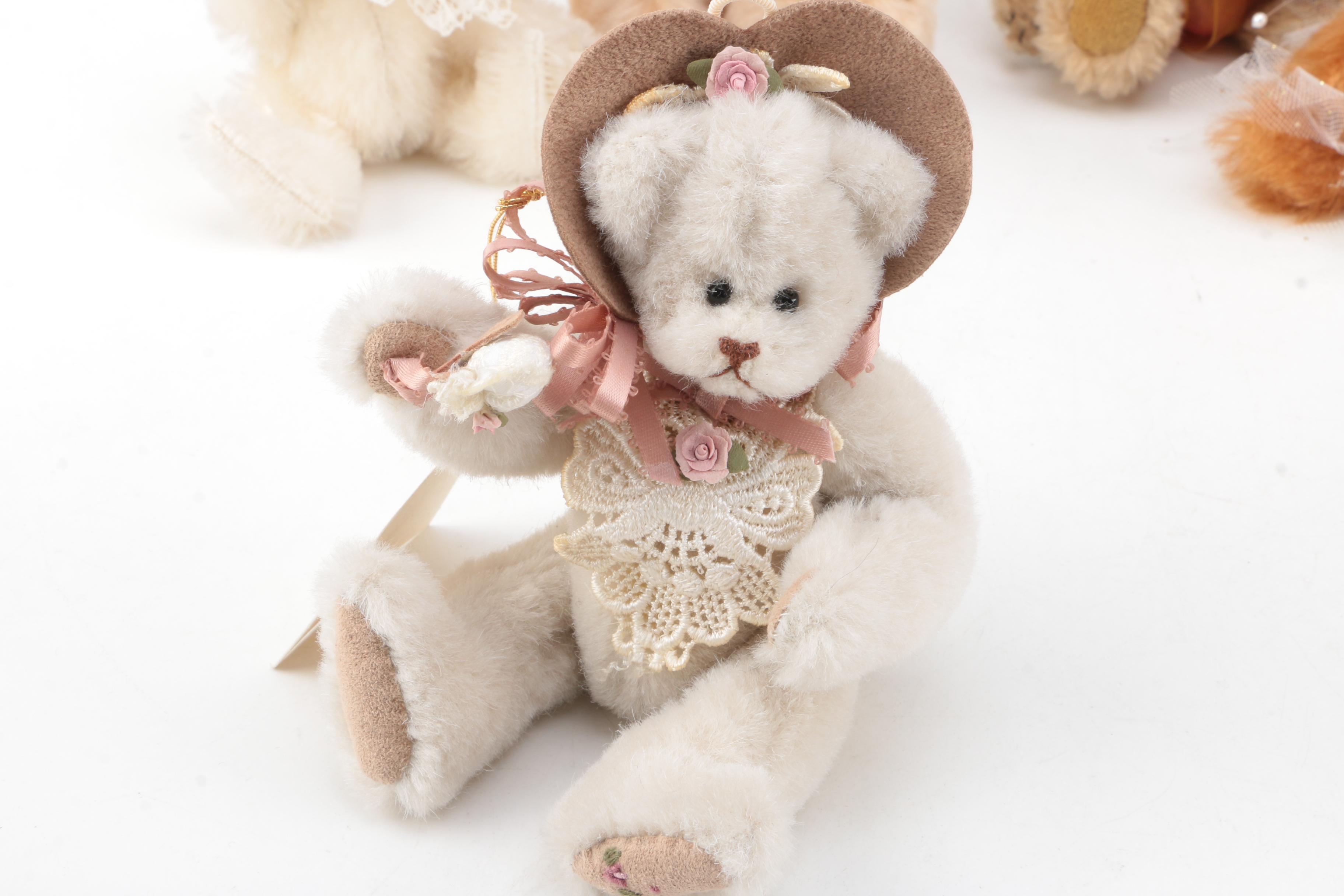 Vintage Teddy Bears Featuring Boyd and Sue Lain