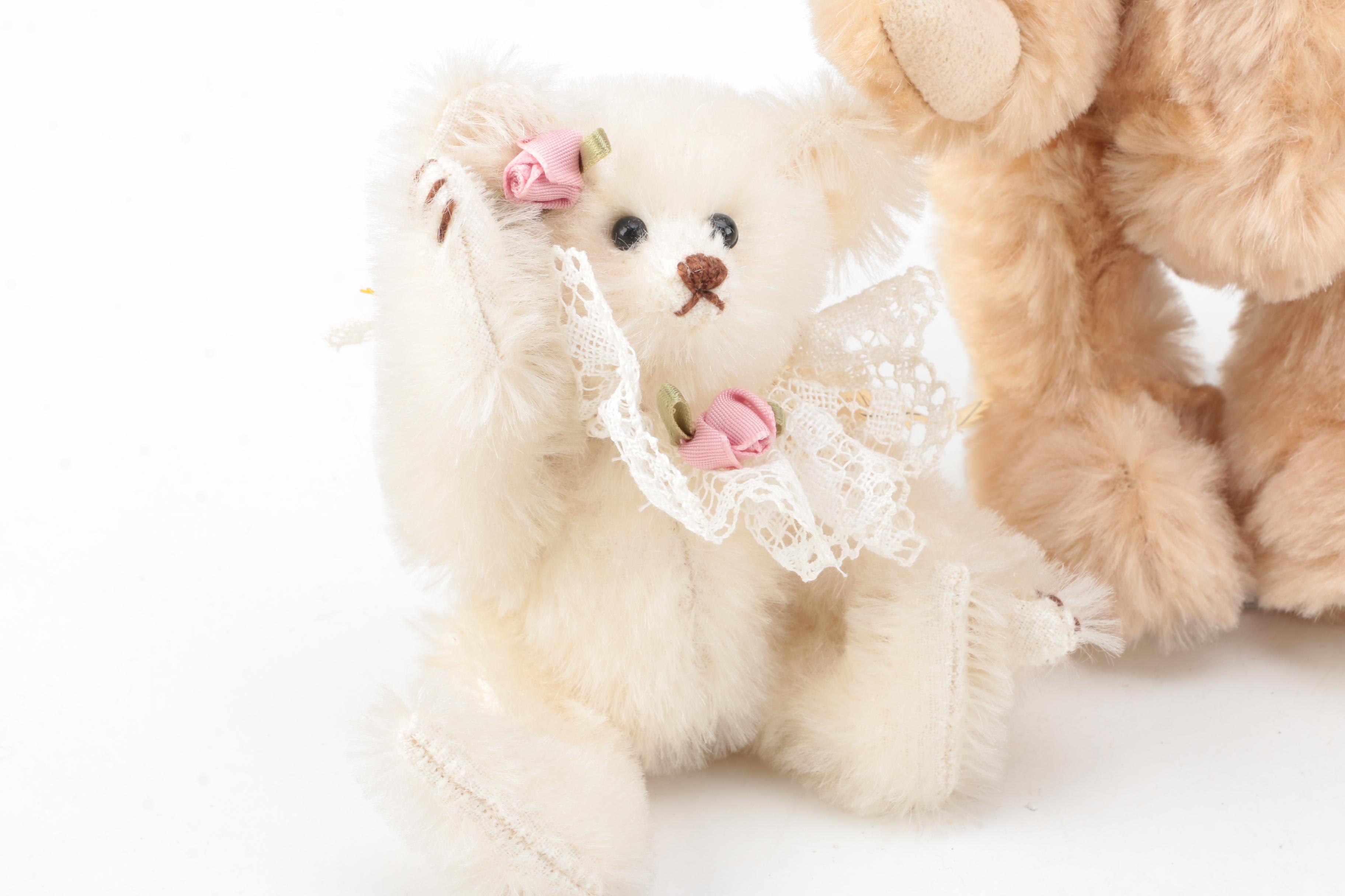 Vintage Teddy Bears Featuring Boyd and Sue Lain