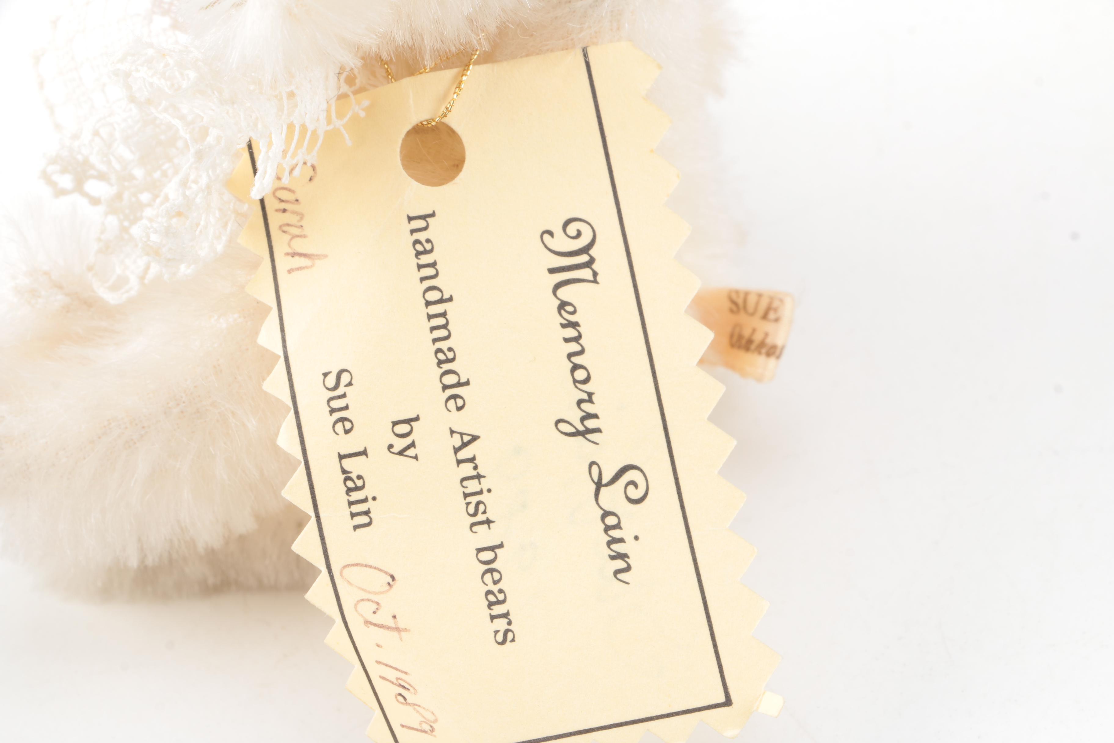 Vintage Teddy Bears Featuring Boyd and Sue Lain