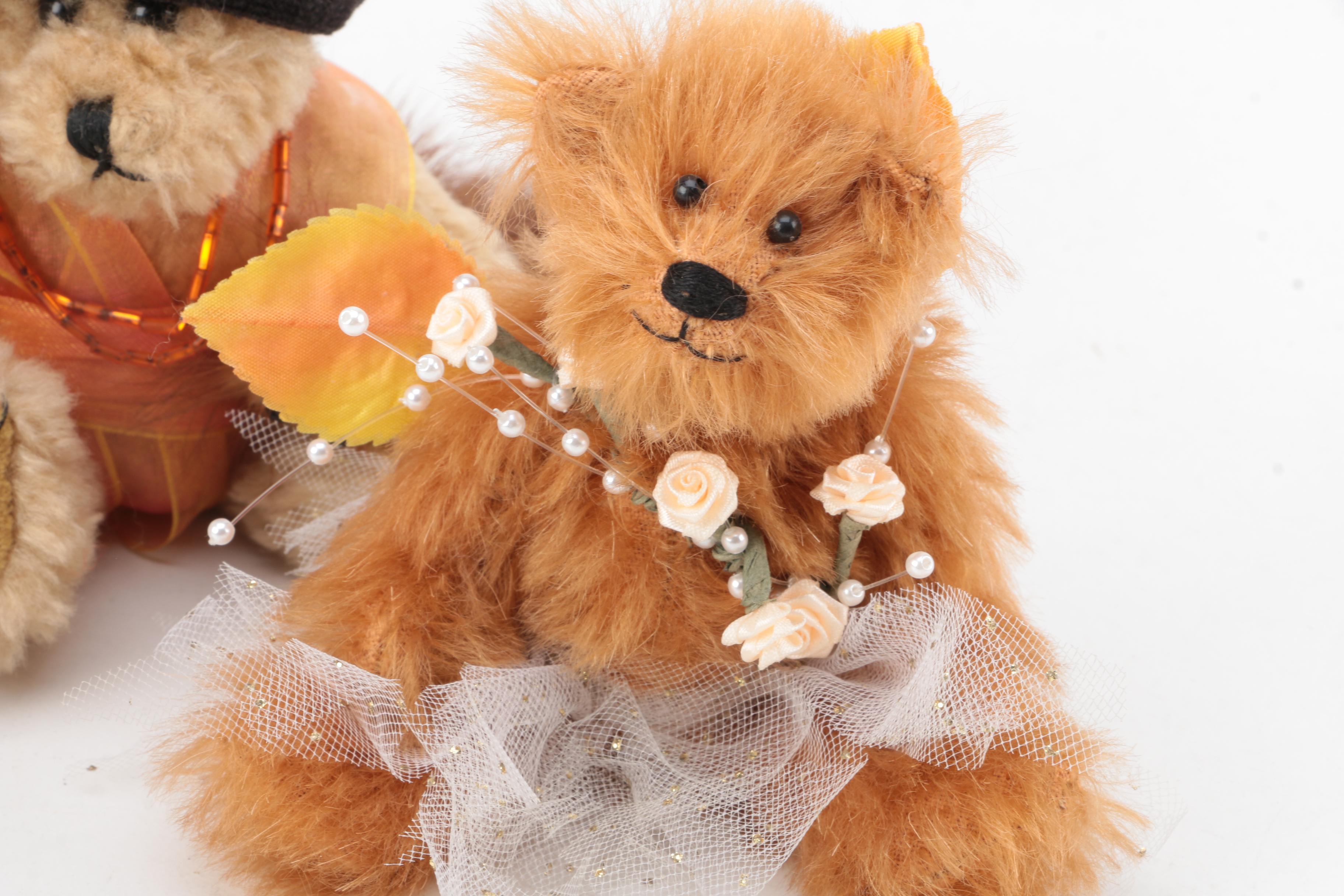 Vintage Teddy Bears Featuring Boyd and Sue Lain