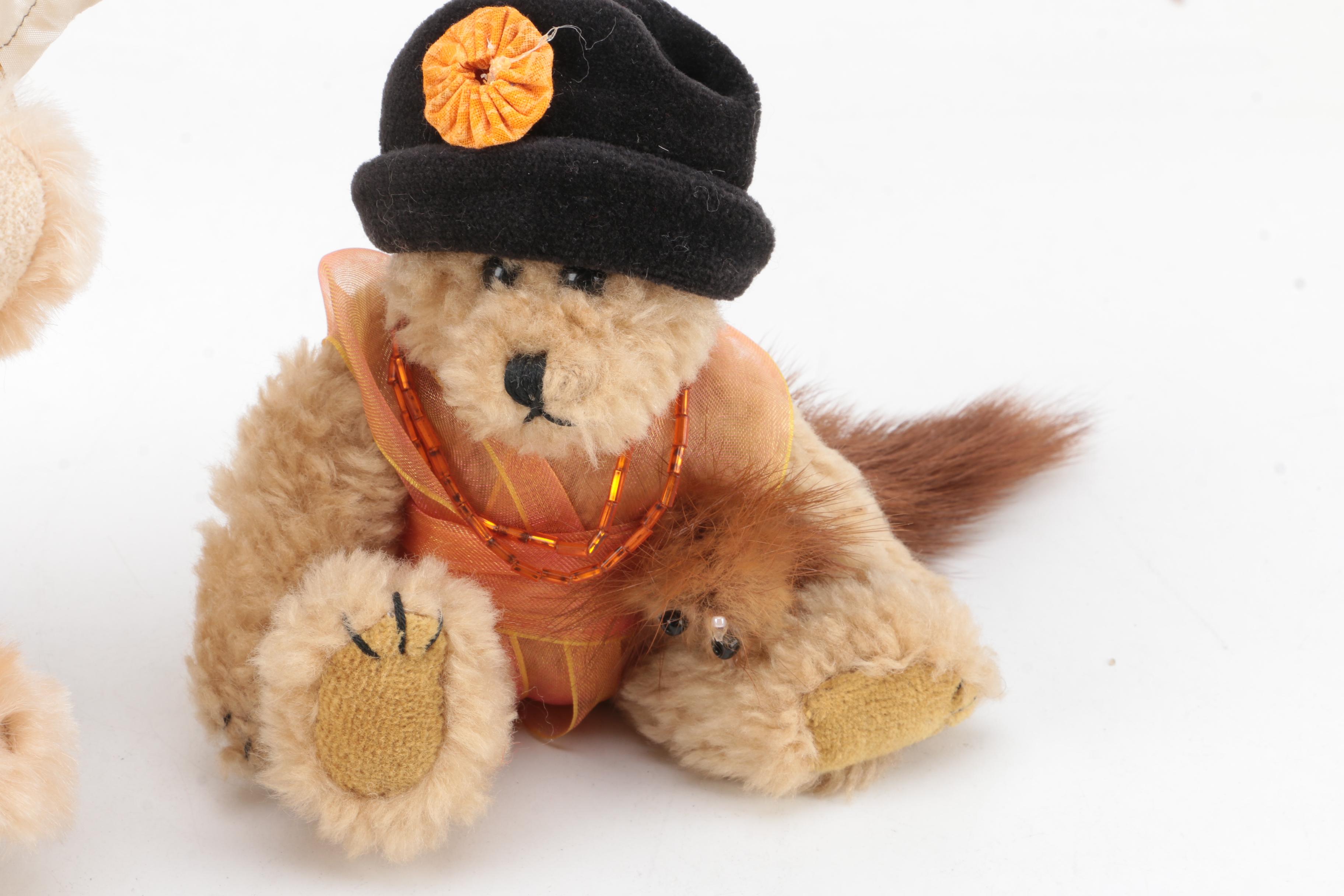 Vintage Teddy Bears Featuring Boyd and Sue Lain