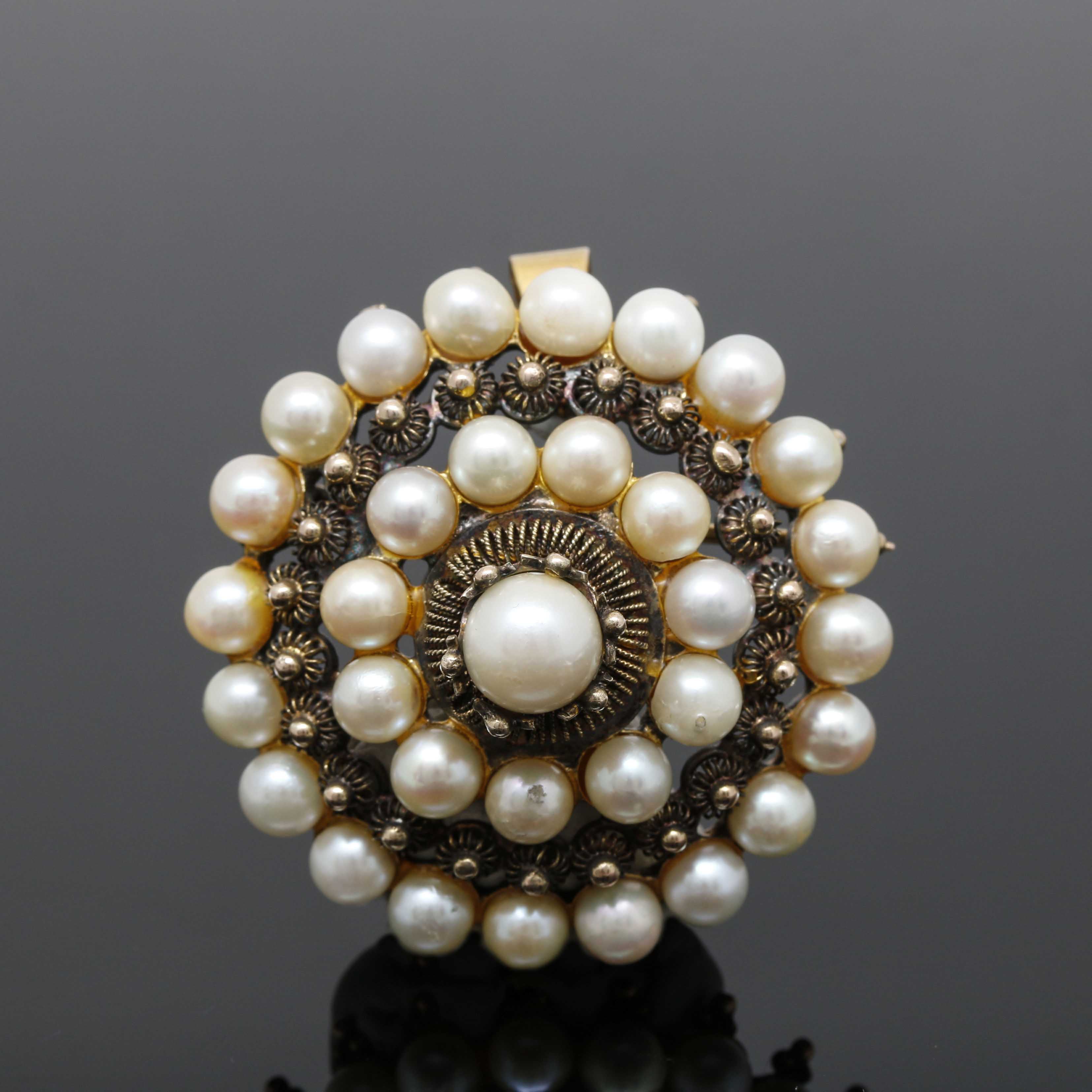 10K Yellow Gold Cultured Pearl Converter Brooch