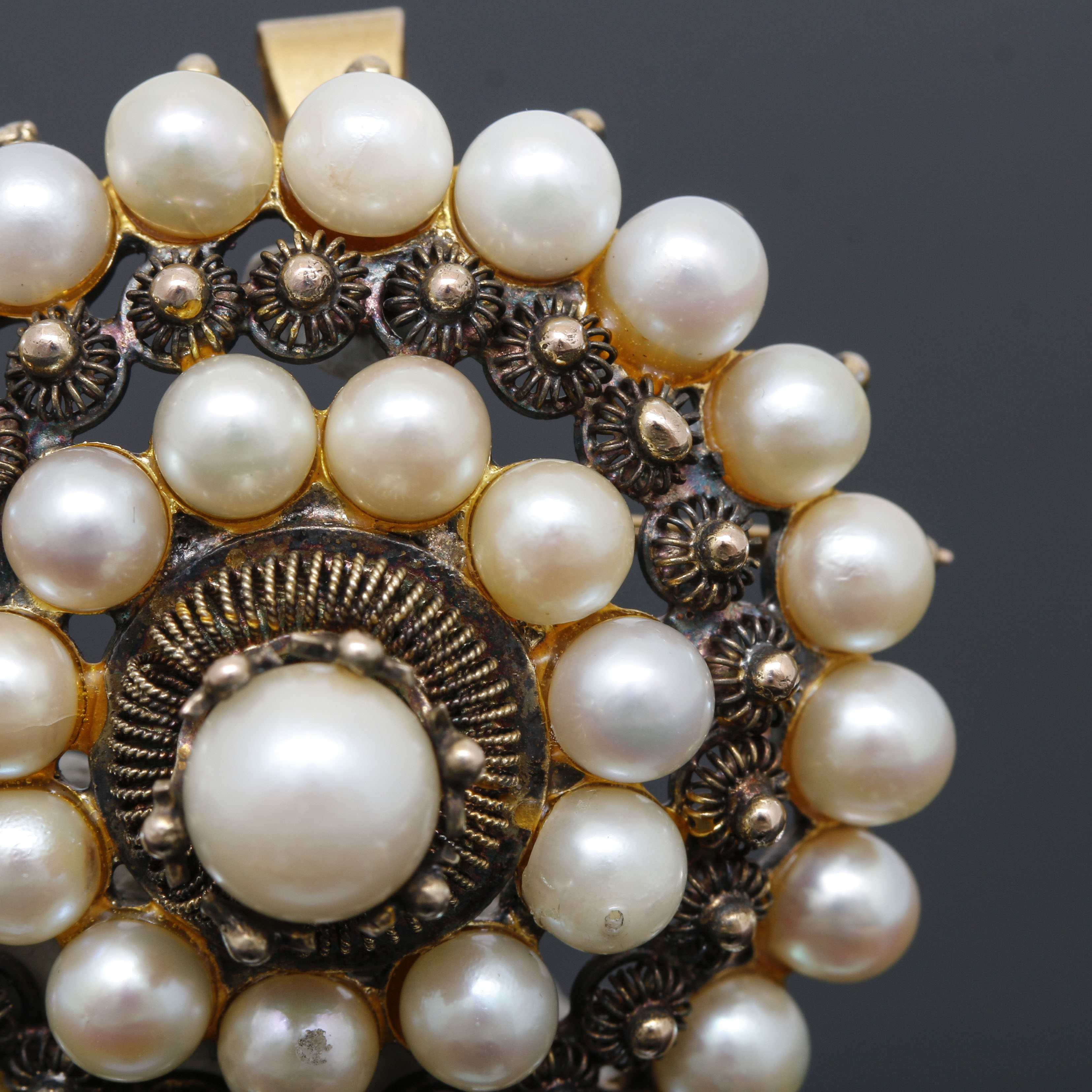10K Yellow Gold Cultured Pearl Converter Brooch