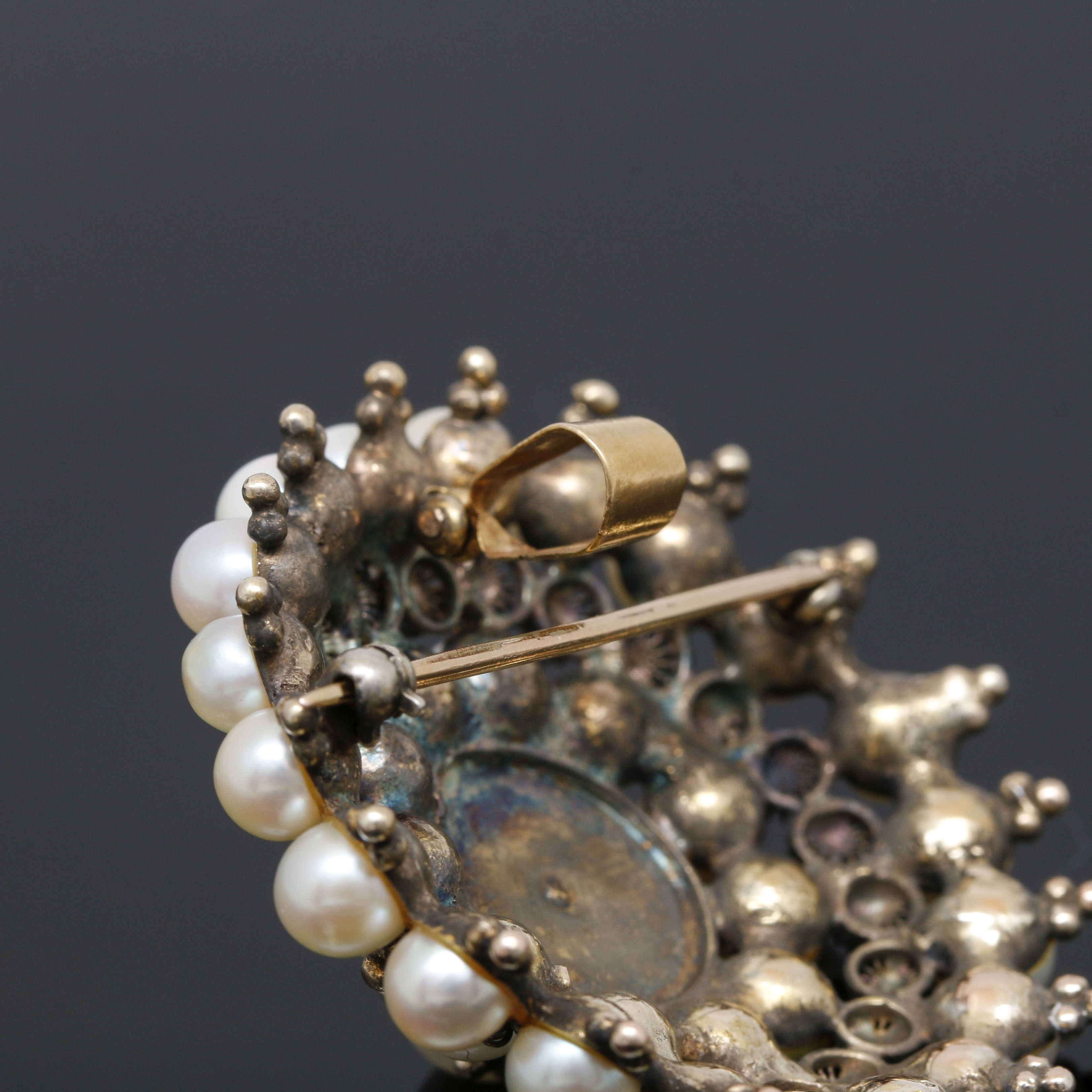 10K Yellow Gold Cultured Pearl Converter Brooch