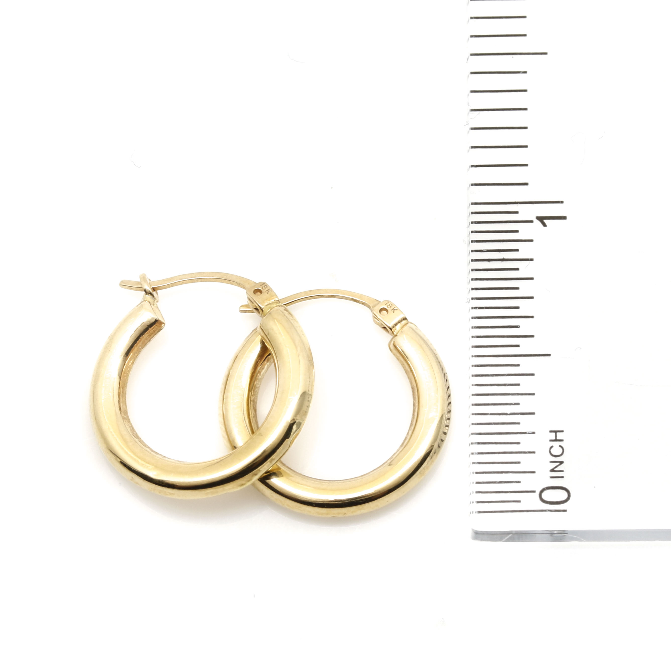 18K Yellow Gold Hoop Earrings