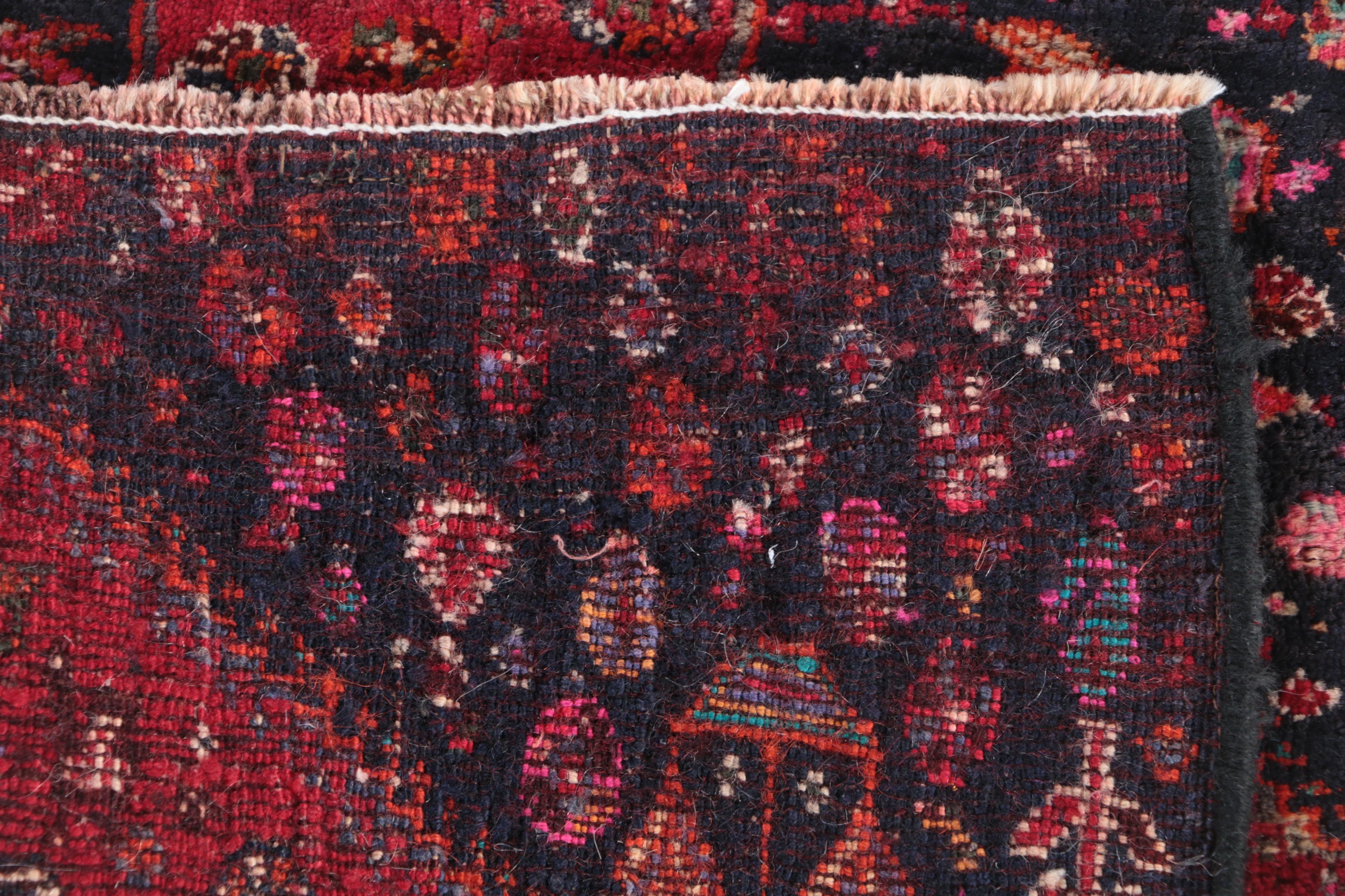 Hand-Knotted Persian Shiraz Accent Rug