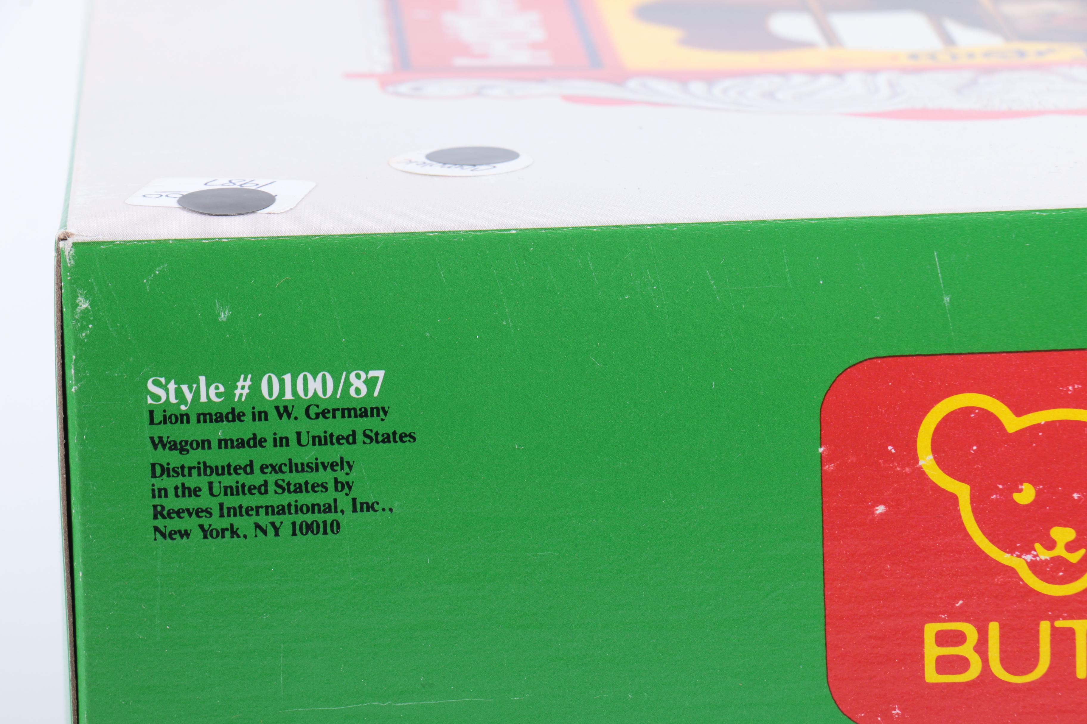 Steiff USA Exclusive "Golden Age of the Circus" Plush Lion in Cage Wagon