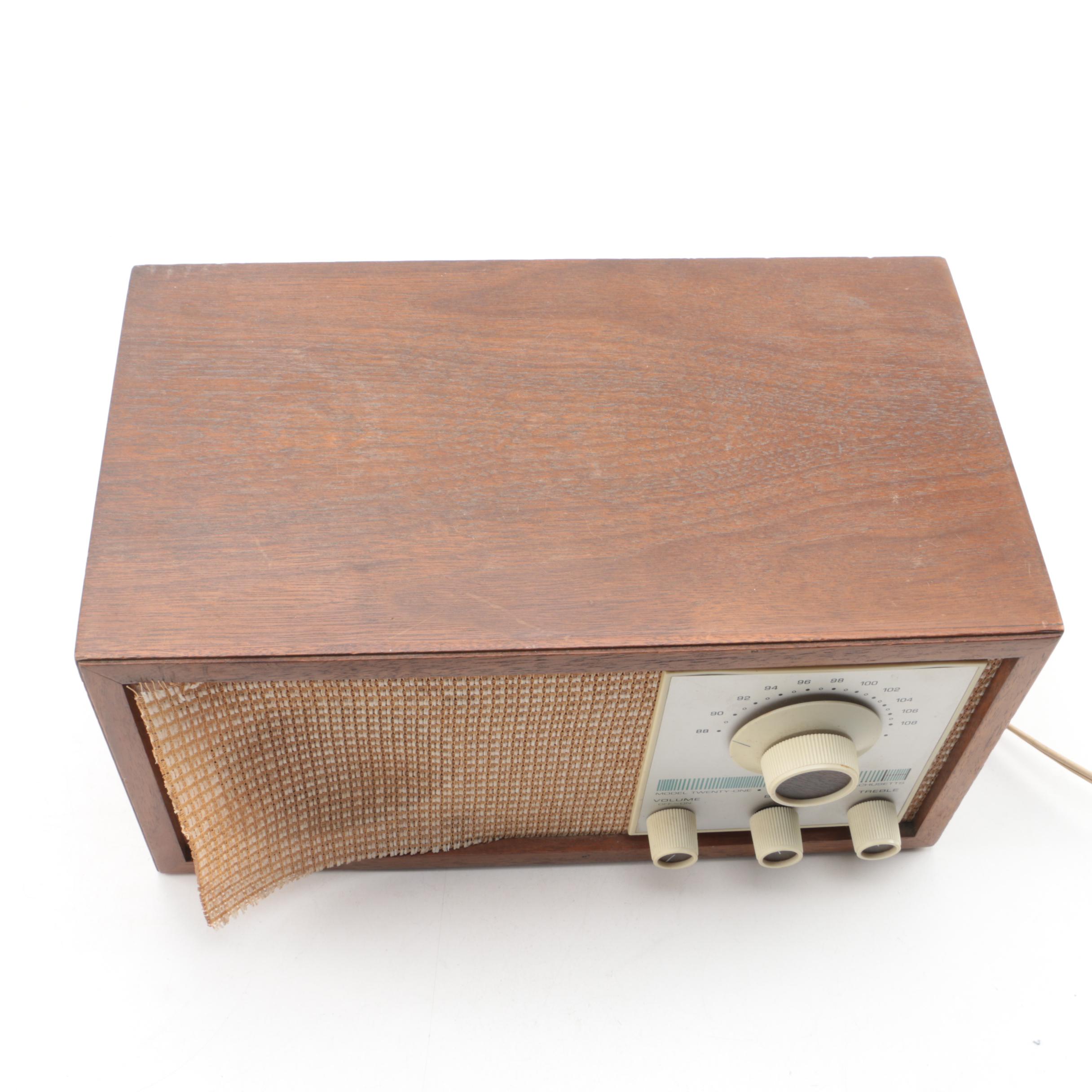 KLH Model Twenty-One Radio