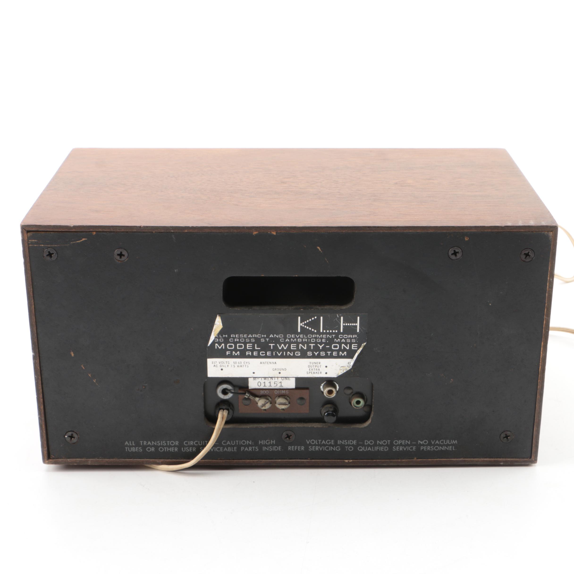 KLH Model Twenty-One Radio