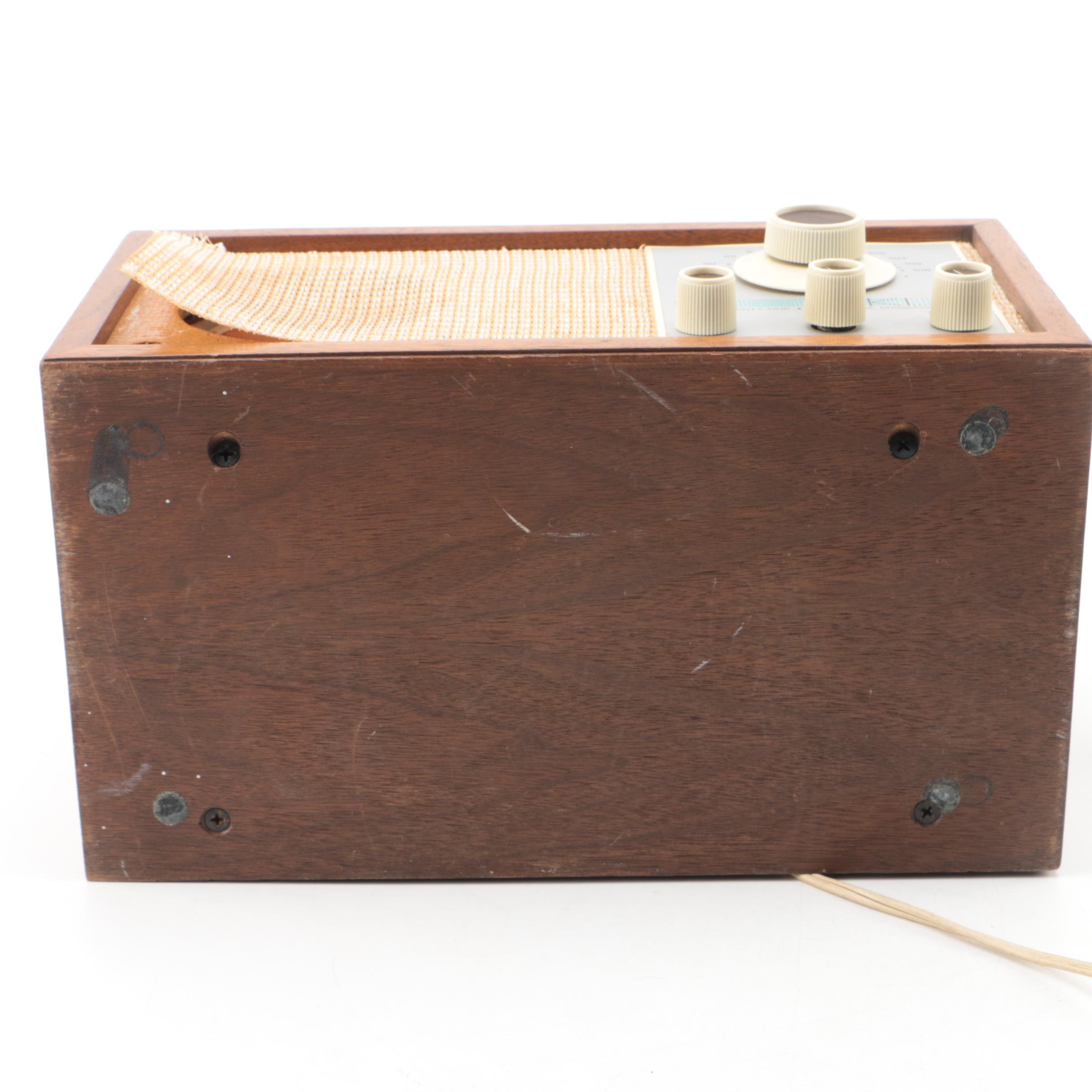 KLH Model Twenty-One Radio
