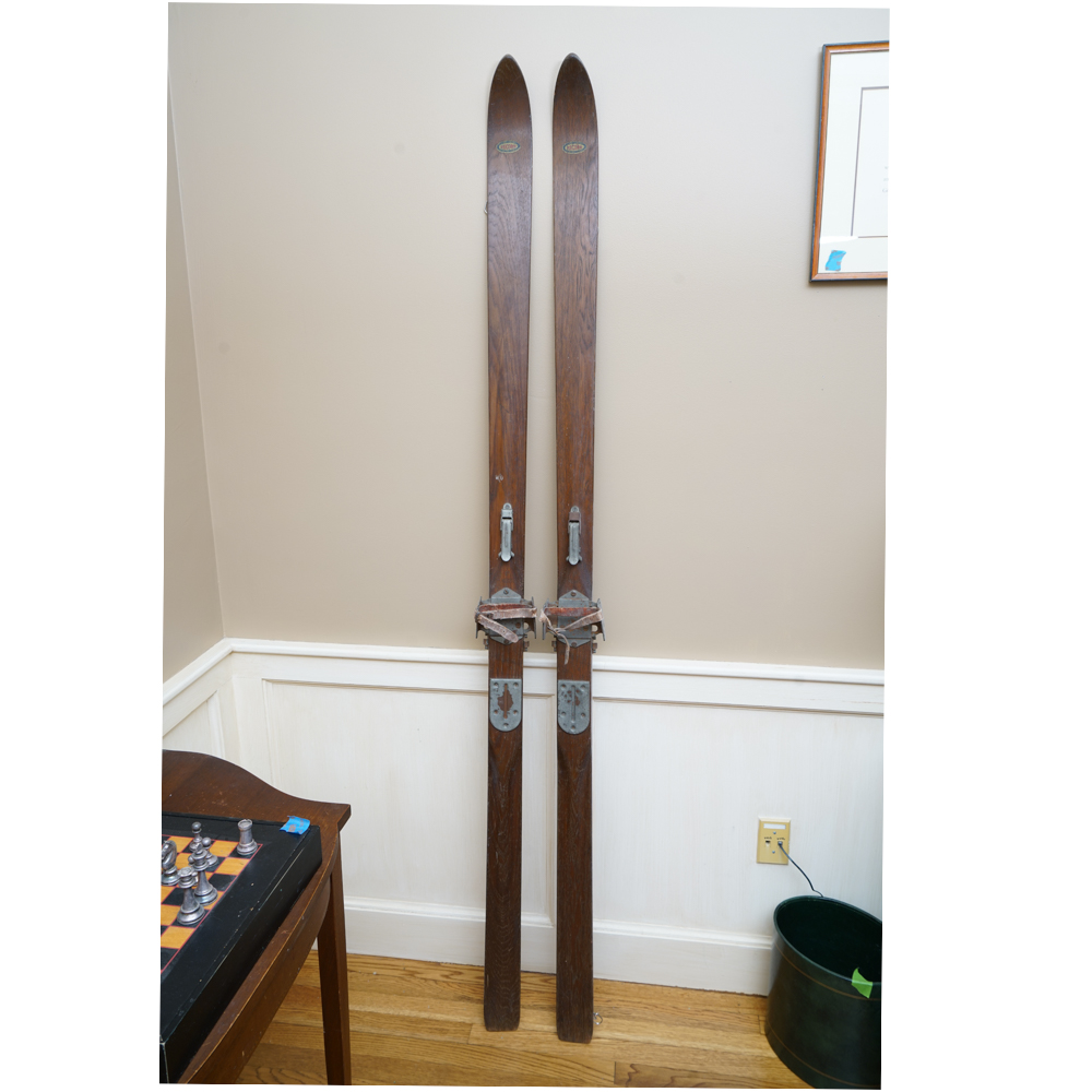 Vintage Wooden C.A. Lund "Record" Skis