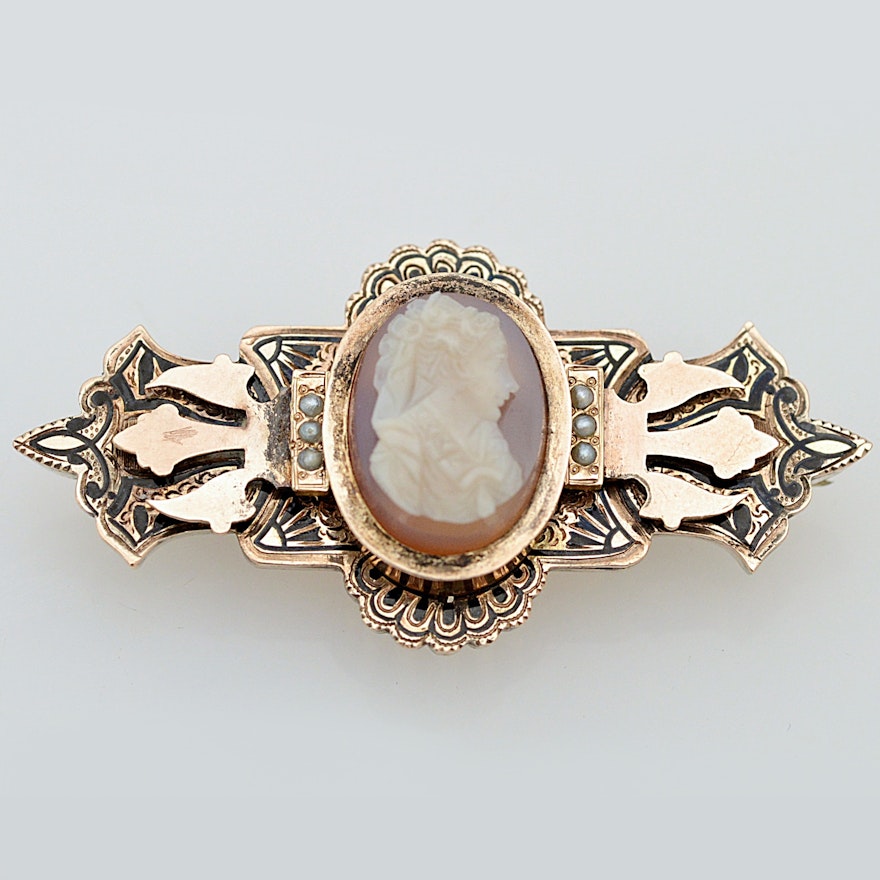 Victorian 10K Yellow Gold Agate Cameo Brooch with Seed Pearl Accents