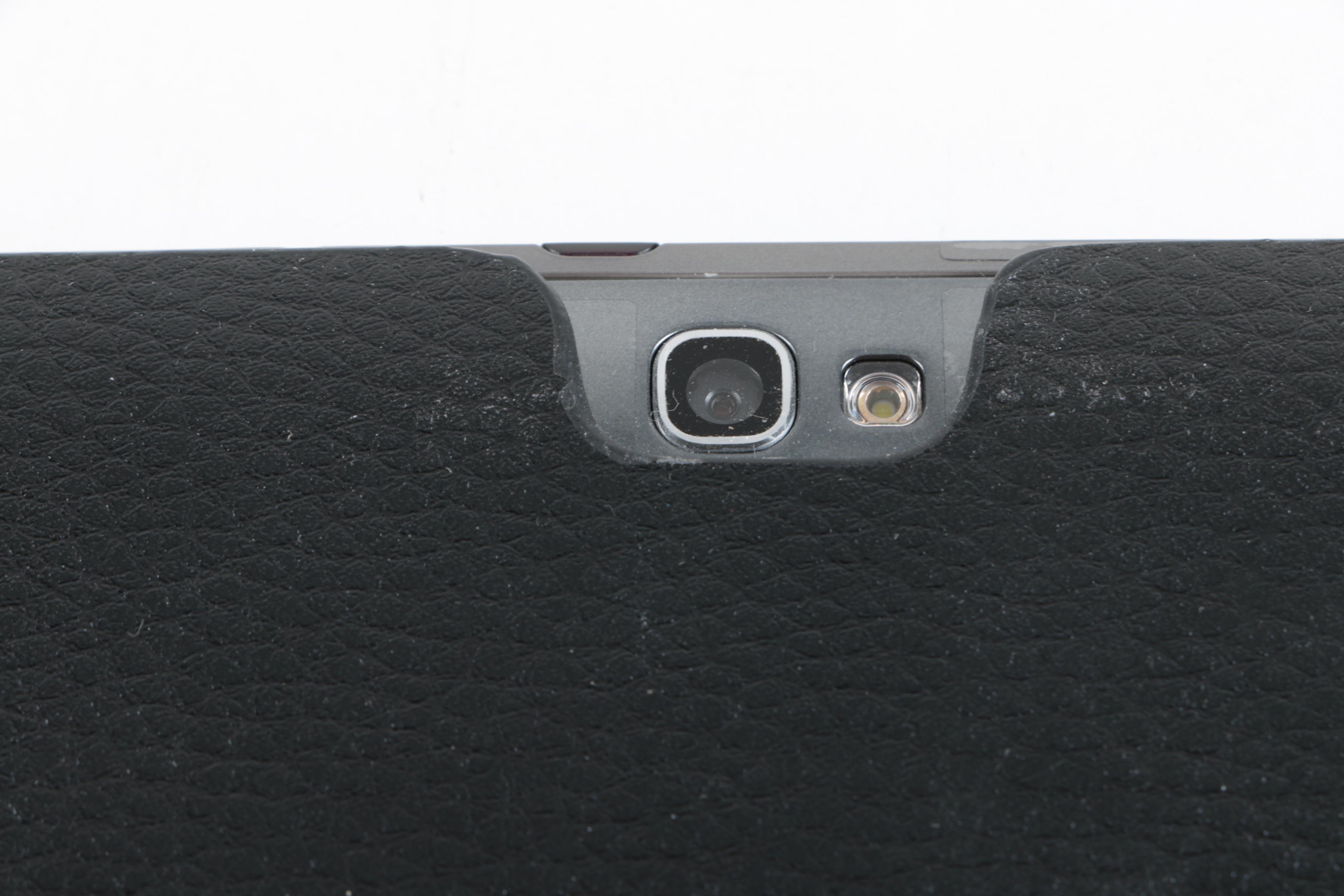 Samsung Galaxy Note 10.1 32 GB Tablet and Case