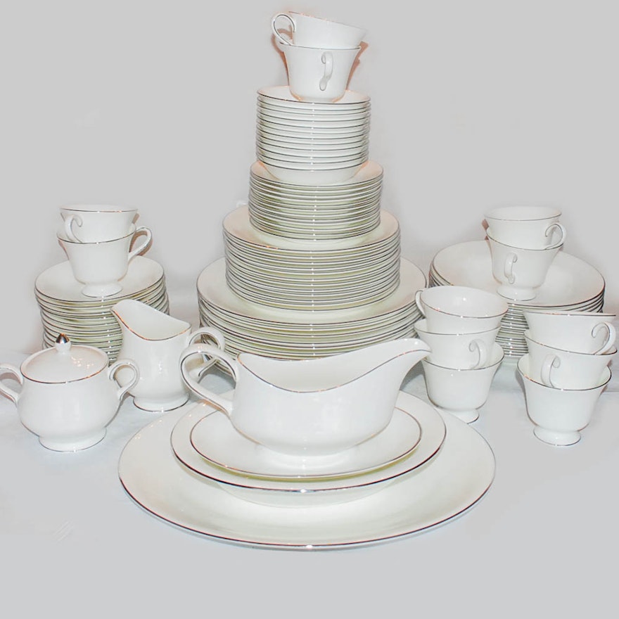 Wedgwood "Silver Ermine" Porcelain Tableware Service for Twelve