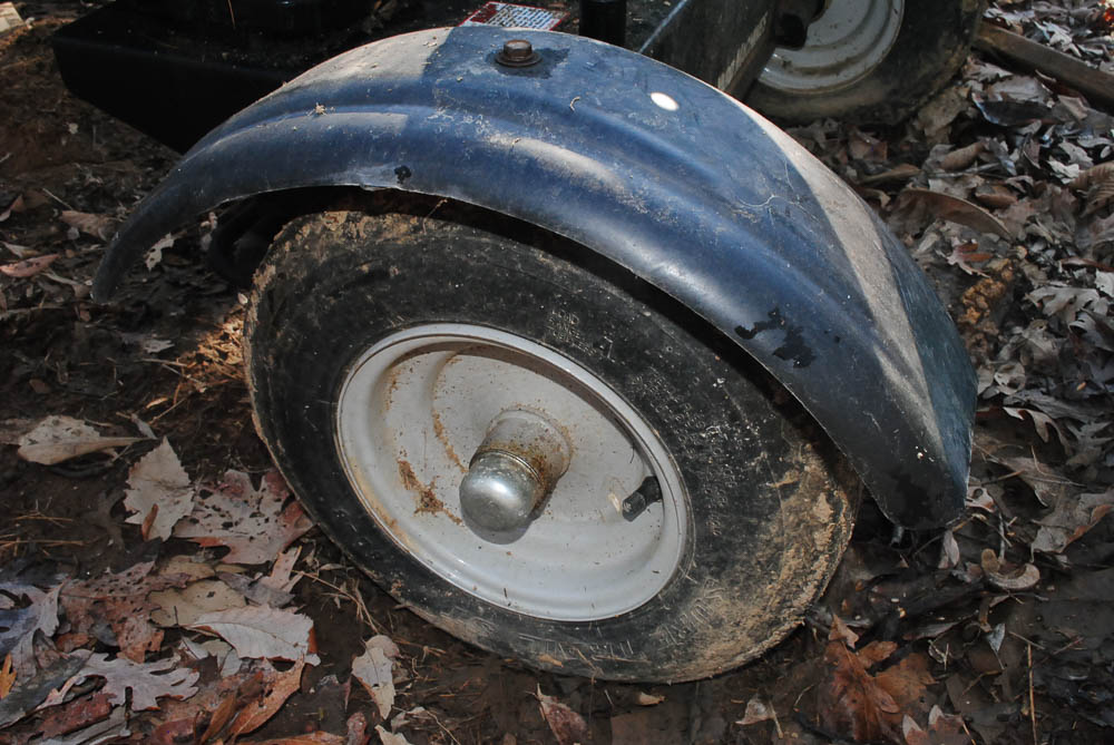 "Yard Machines" by MTD 6.5 HP 26 Ton Log Splitter