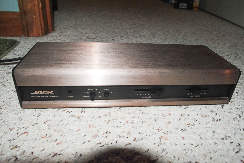 Vintage Bose 901 Series V Direct/Reflecting Loudspeaker System