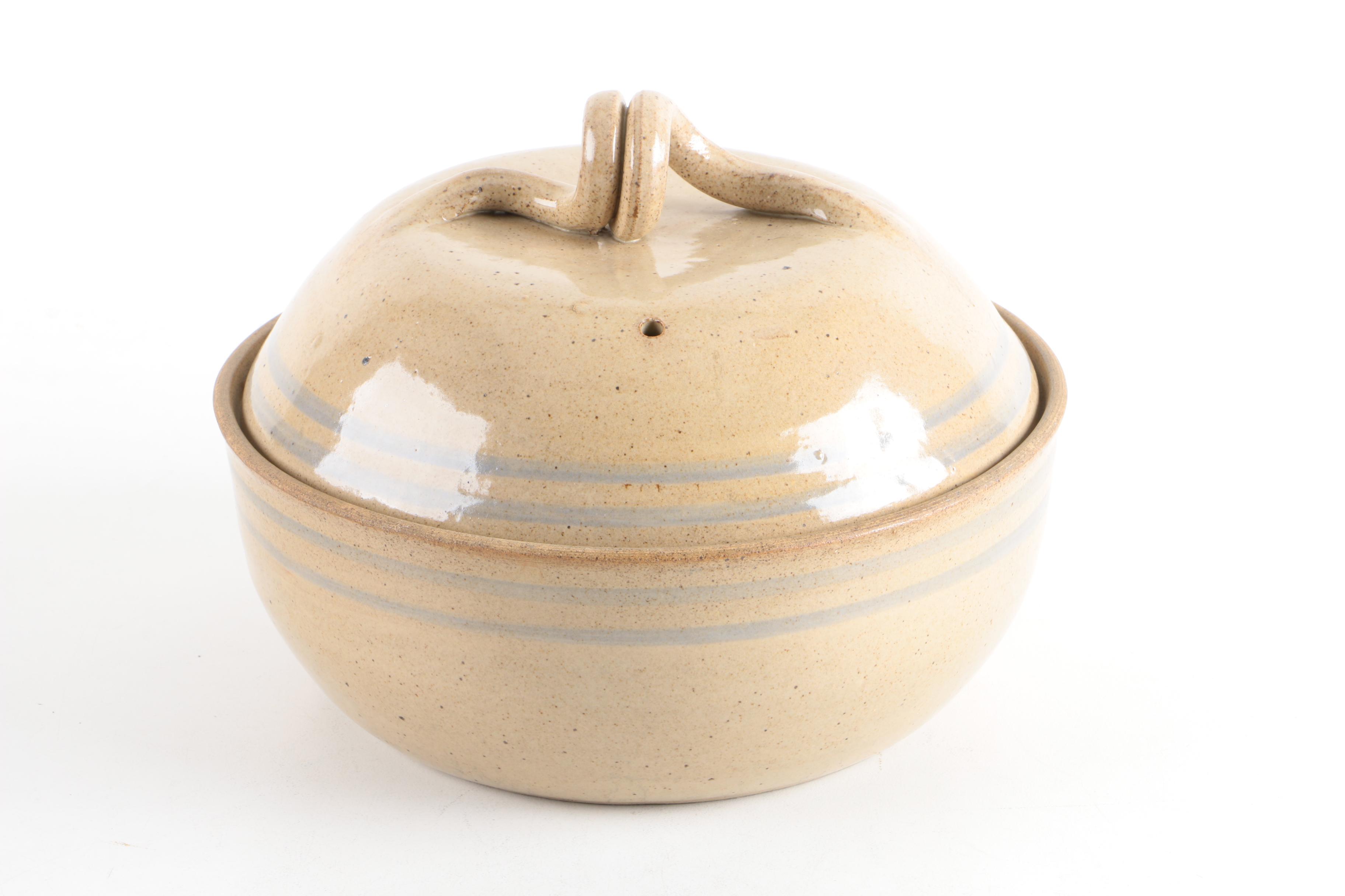 Art Pottery Tableware