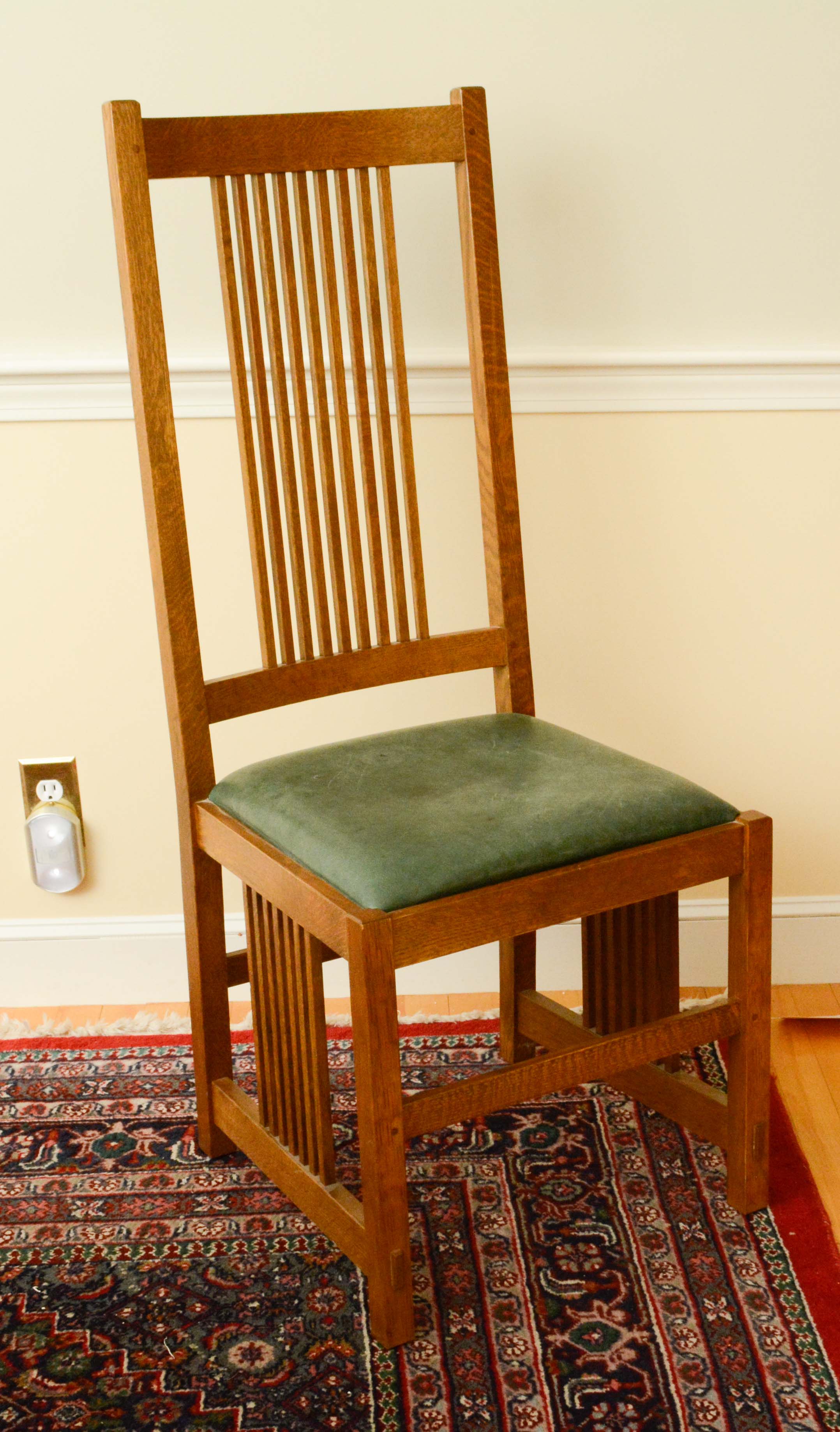 Stickley Mission Style Oak Dining Table and Leather Upholstered Side Chairs