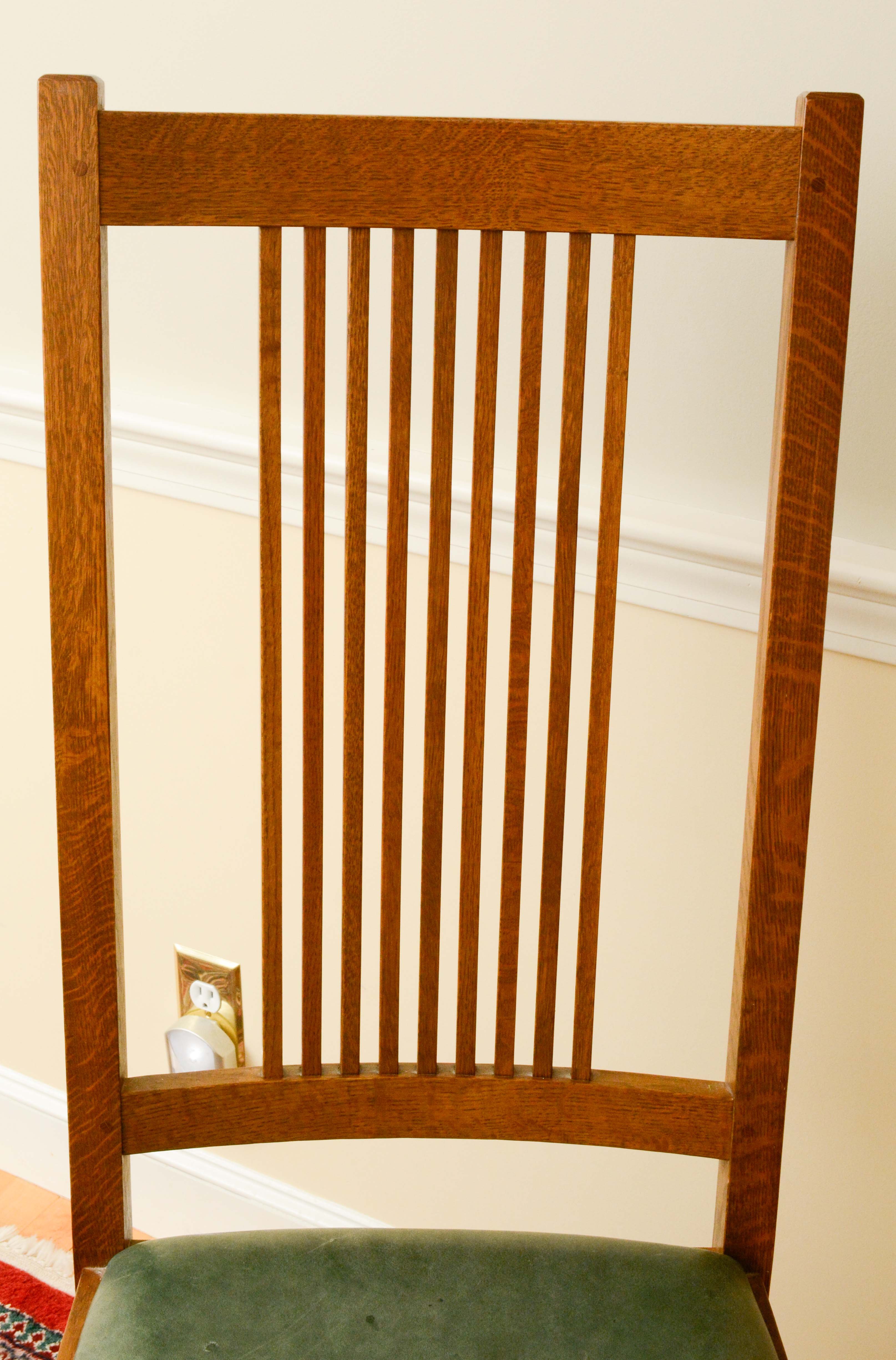 Stickley Mission Style Oak Dining Table and Leather Upholstered Side Chairs