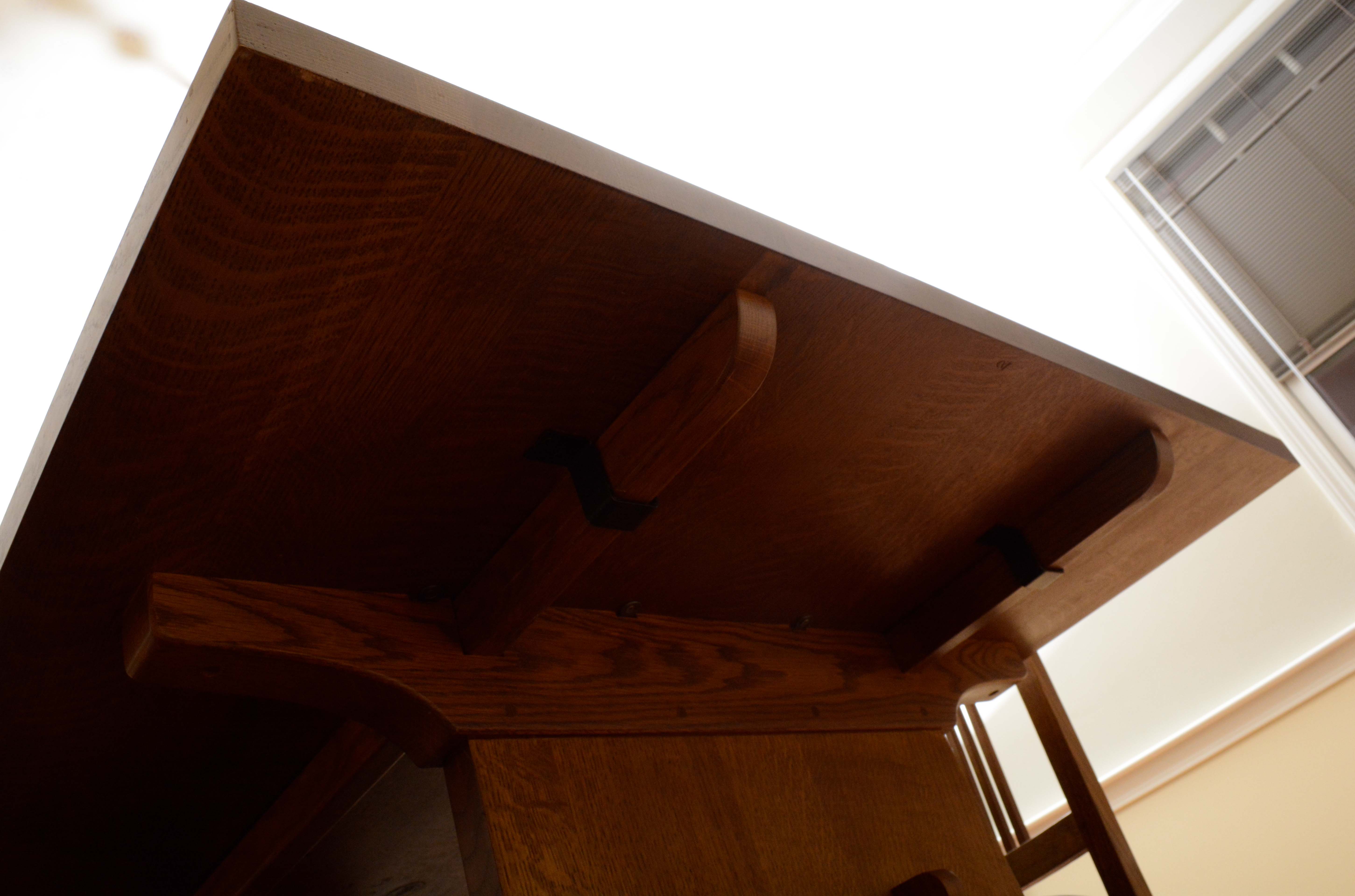 Stickley Mission Style Oak Dining Table and Leather Upholstered Side Chairs