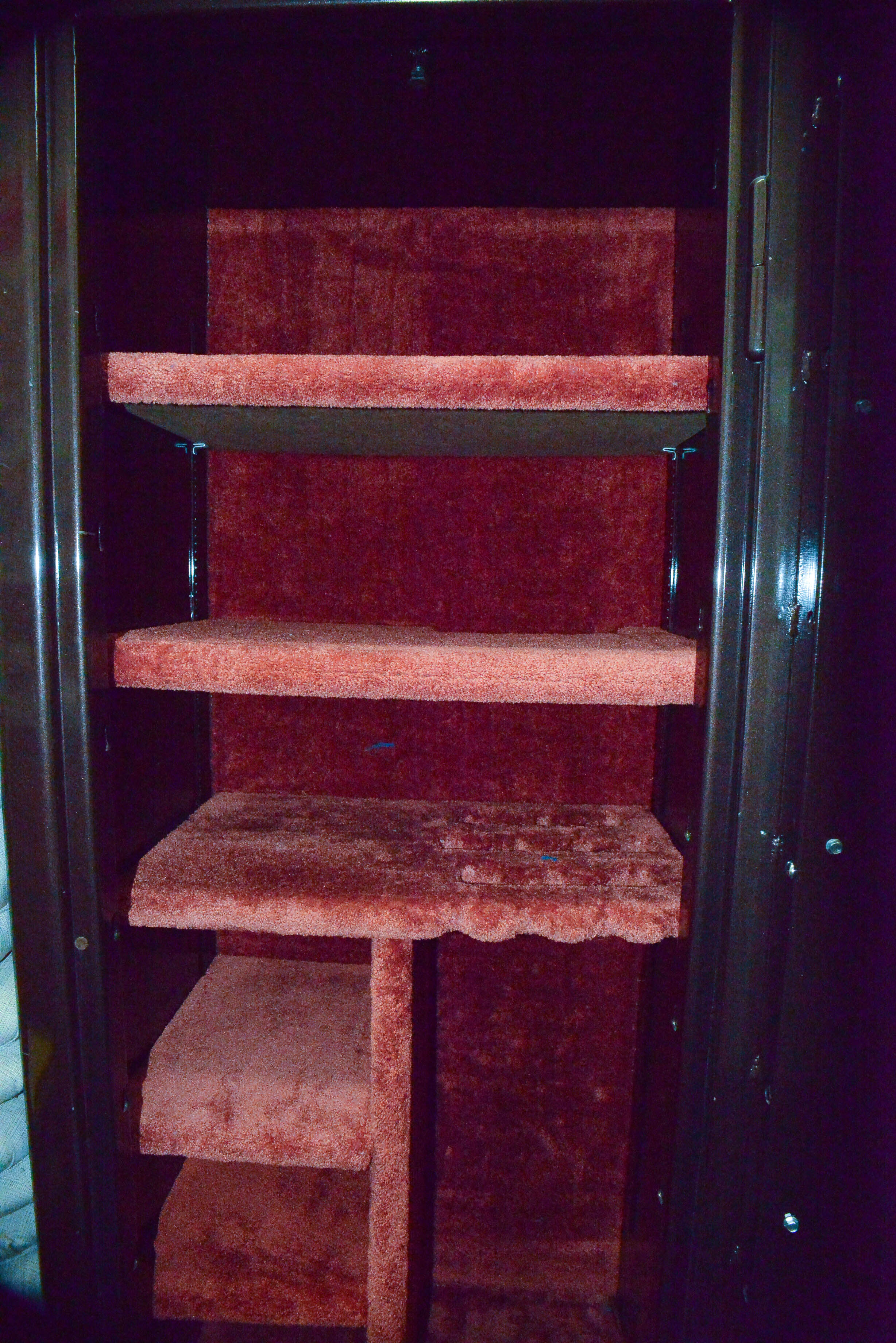 Vintage "Gold Series" Gun and Valuables Safe by Browning ProSteel