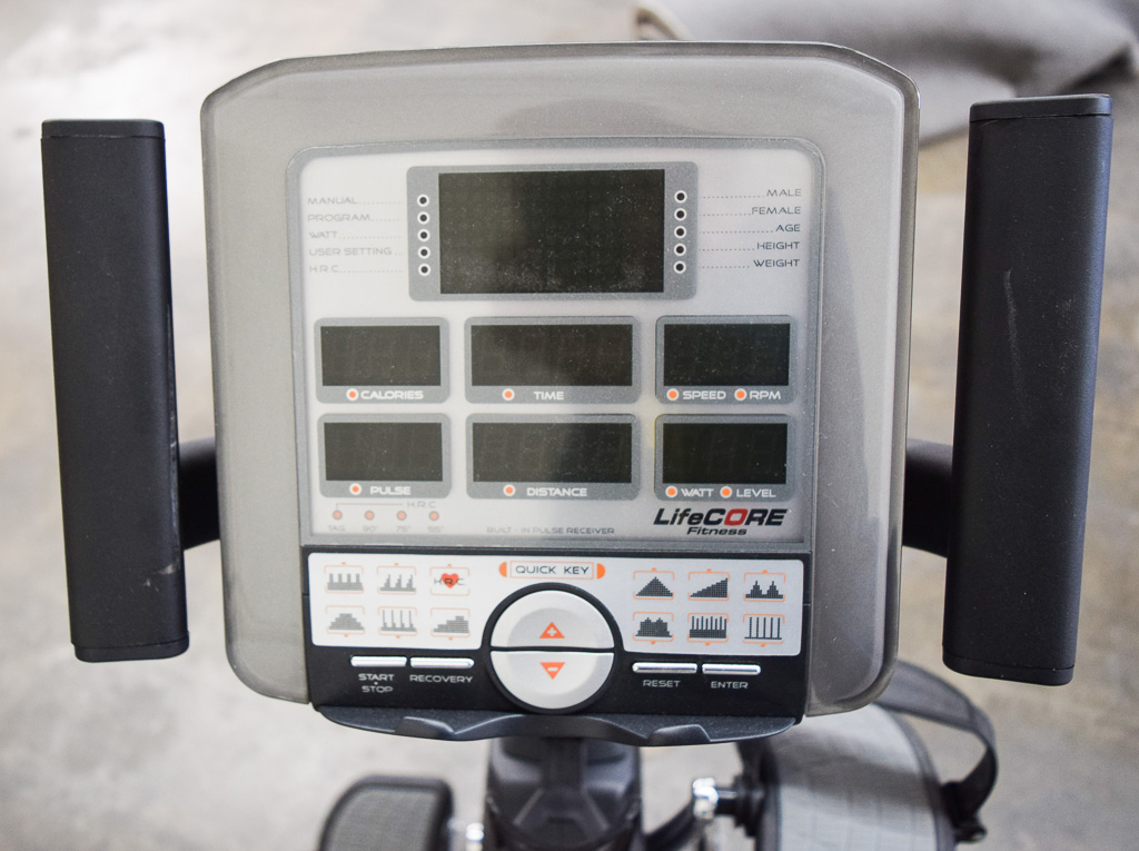 LifeCore Fitness 1050RBS Recumbent Bike