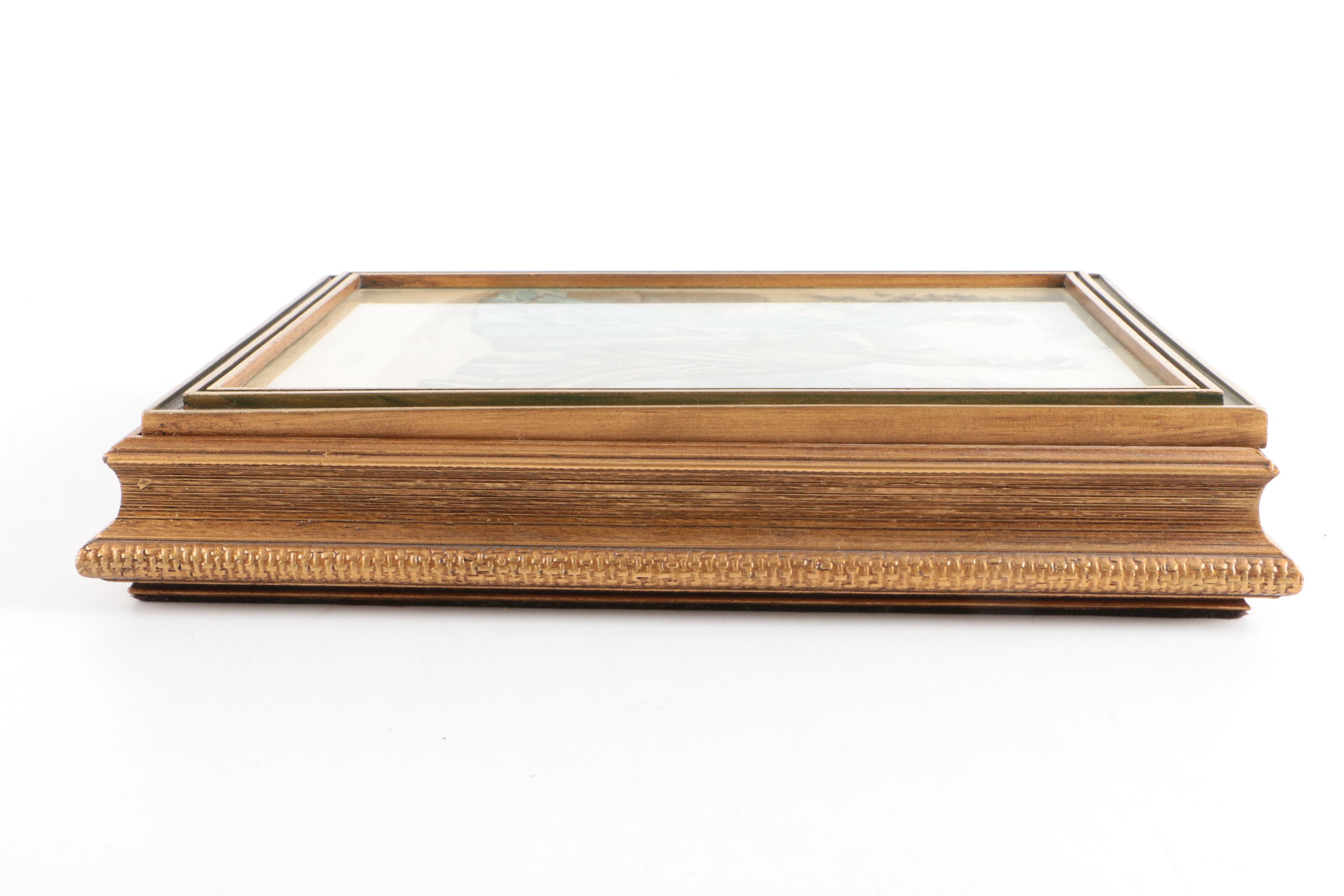 Vintage Vanity Box with Offset Lithograph