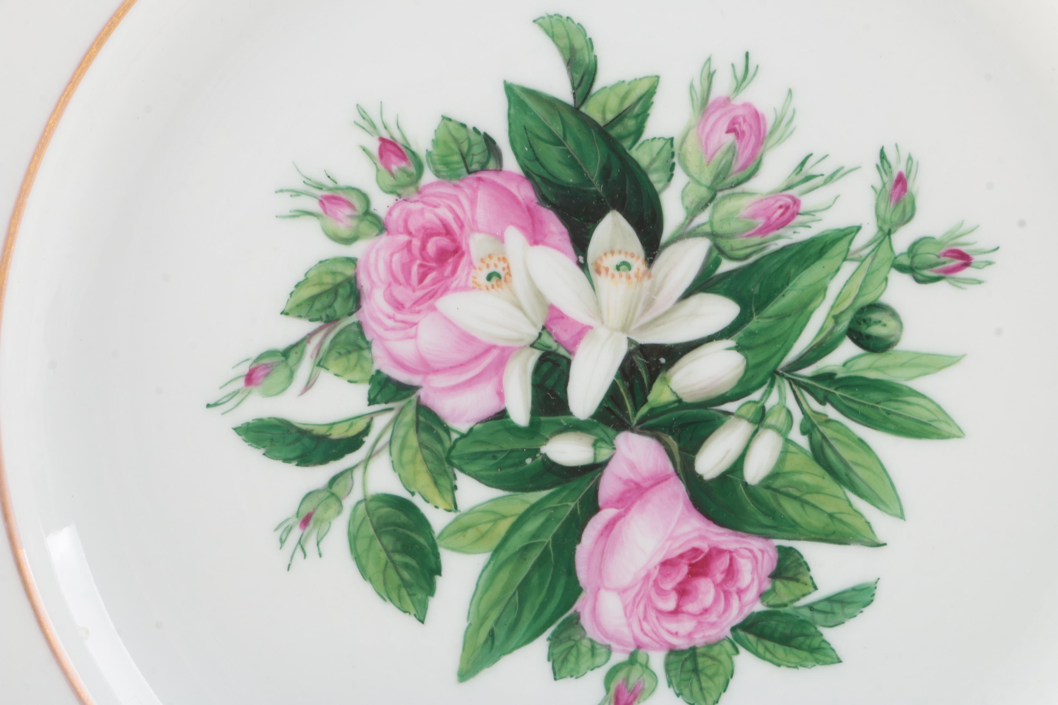 Antique Königliche Porzellan Manufaktur KPM Berlin Floral Dinner Plates 1844-47