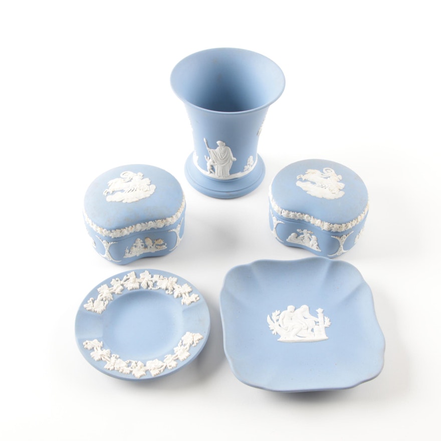 Wedgwood Jasperware Décor