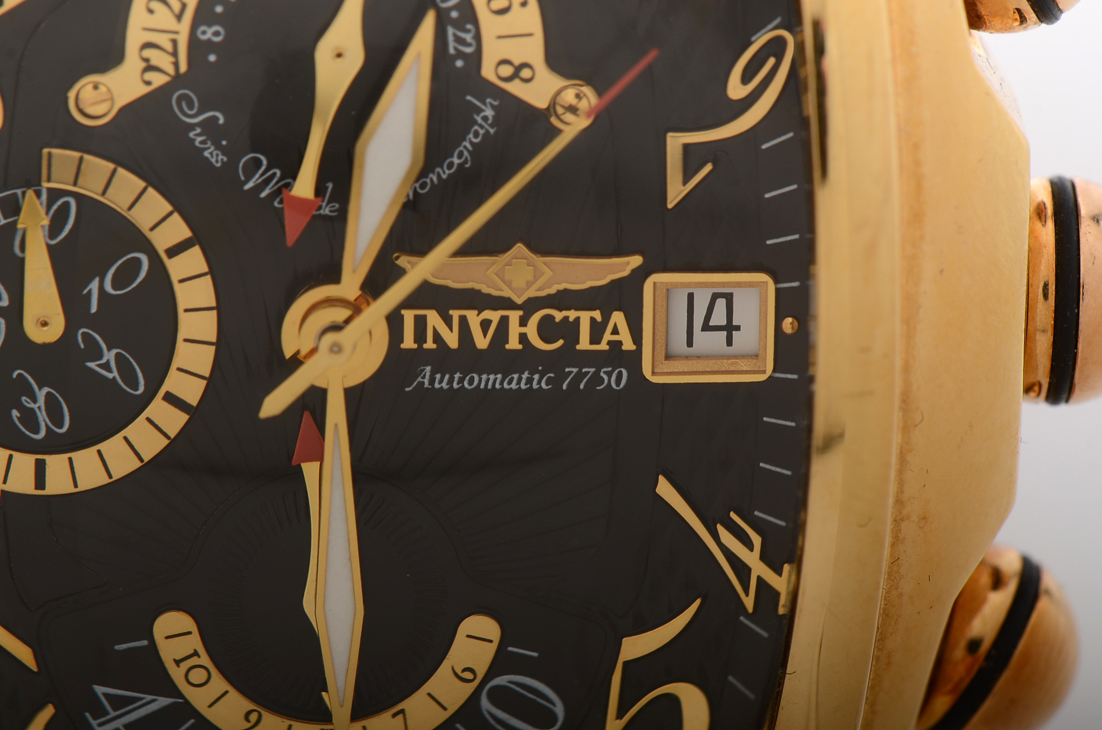 18K Yellow Gold Invicta Dragon Lupah Automatic