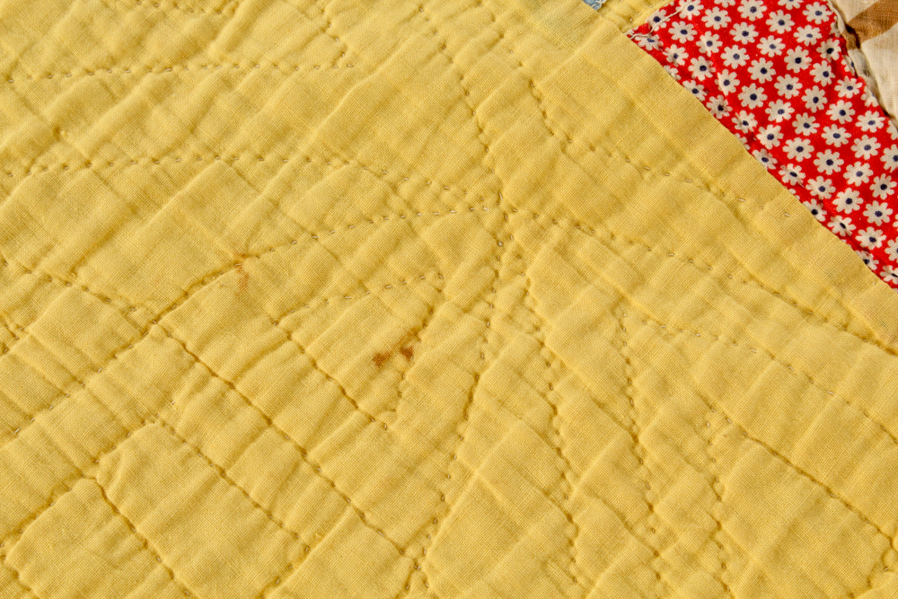 Vintage Handcrafted "Grandmother's Fan" Quilt