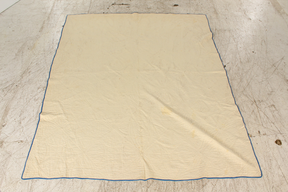 Vintage Handcrafted "Grandmother's Fan" Quilt