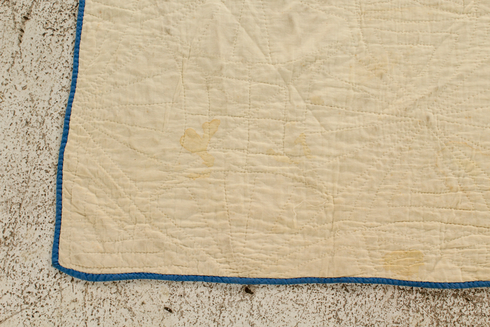 Vintage Handcrafted "Grandmother's Fan" Quilt