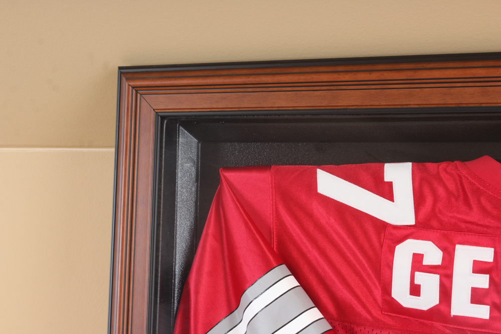 Eddie George Autographed Ohio State Buckeyes Jersey in Display Case