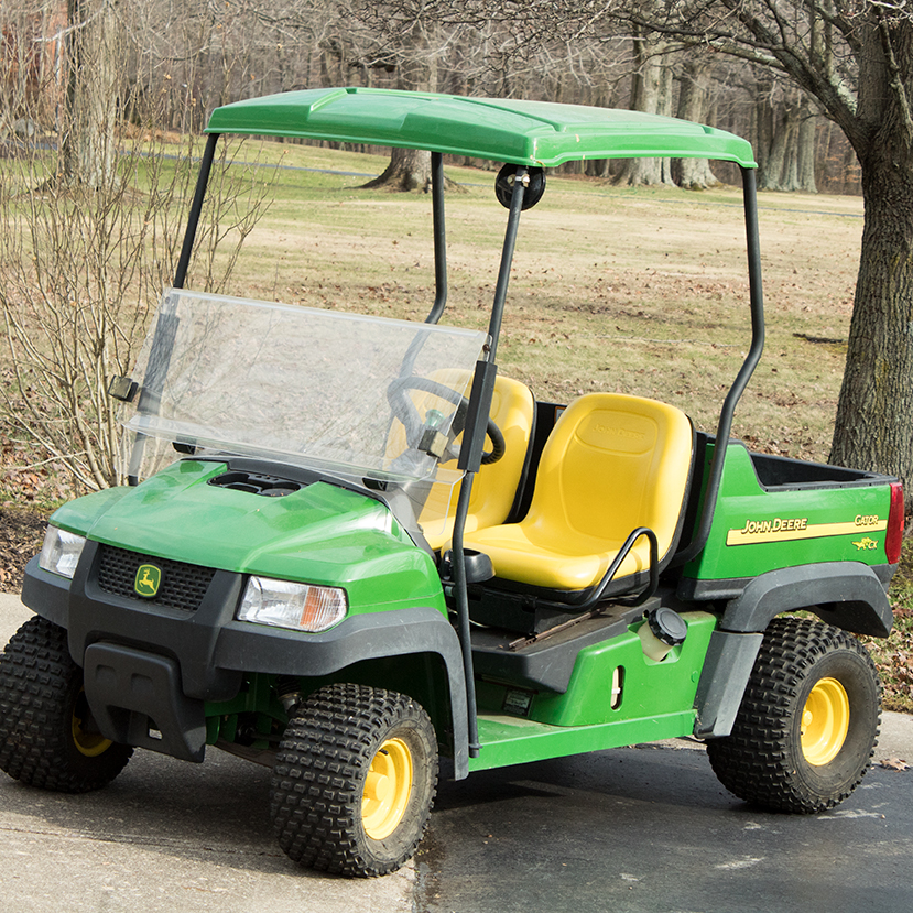 John Deere Gator CX Compact Utility Vehicle