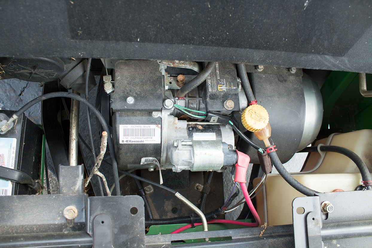 John Deere Gator CX Compact Utility Vehicle