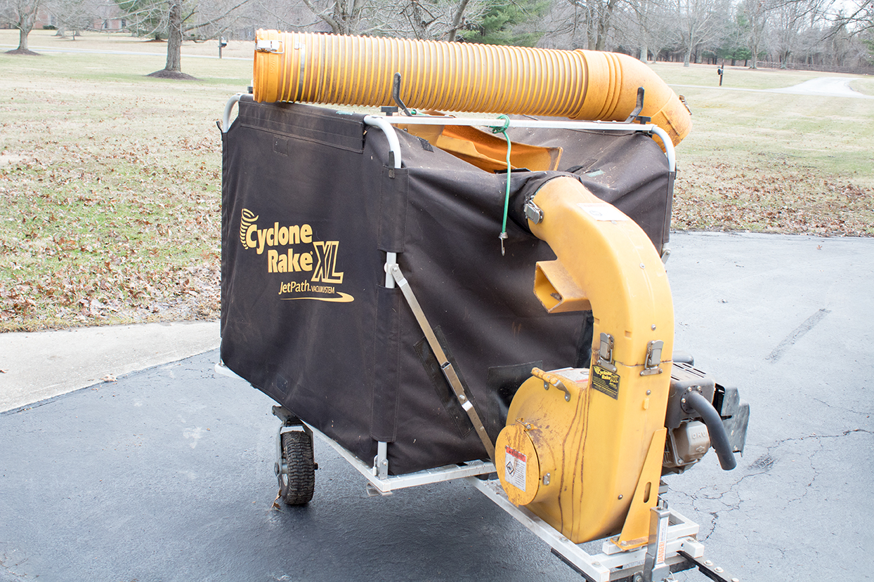 Cyclone Rake XL Leaf and Lawn Vacuum